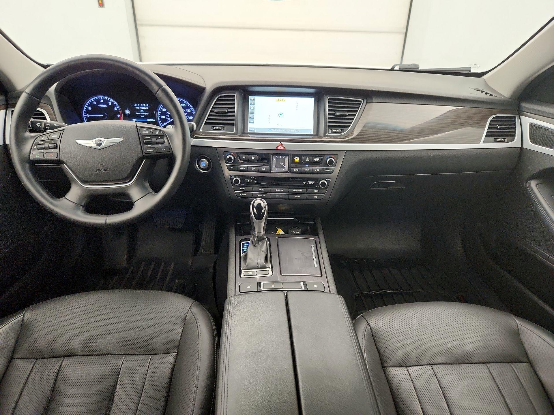 Thumbnail: 2015 Hyundai Genesis - 9