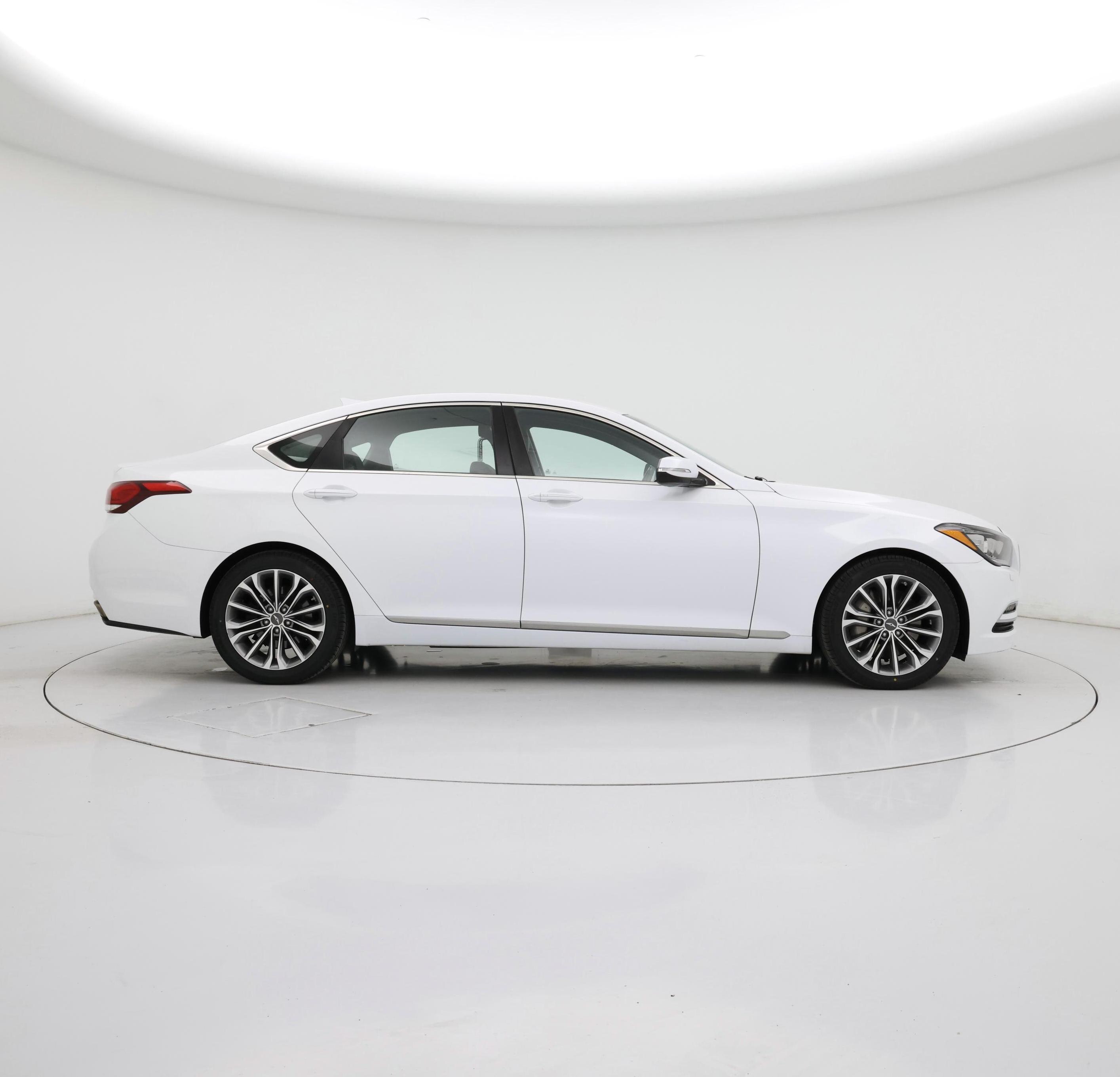 Thumbnail: 2015 Hyundai Genesis - 7