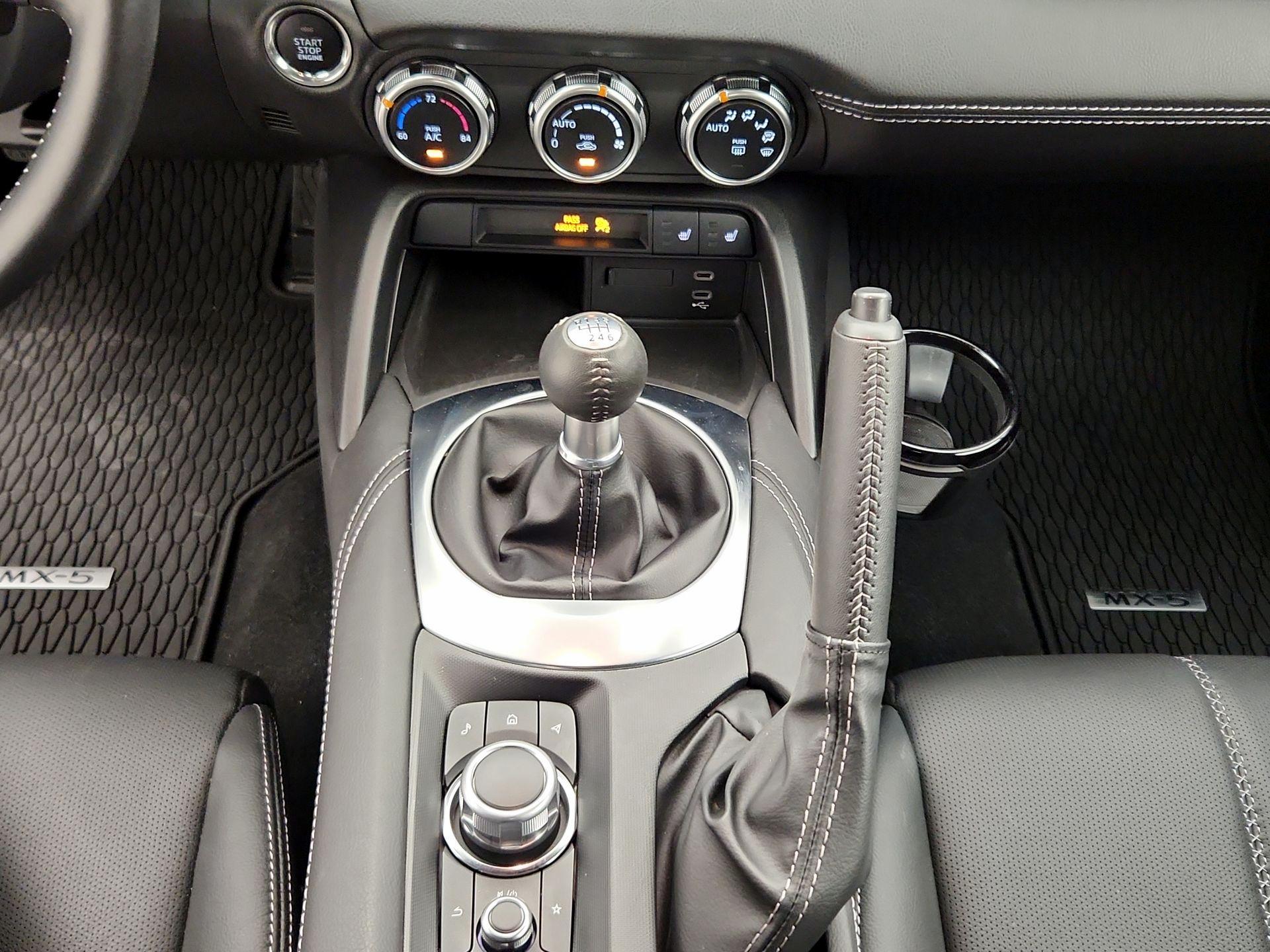 Thumbnail: 2024 Mazda MX-5 Miata - 18