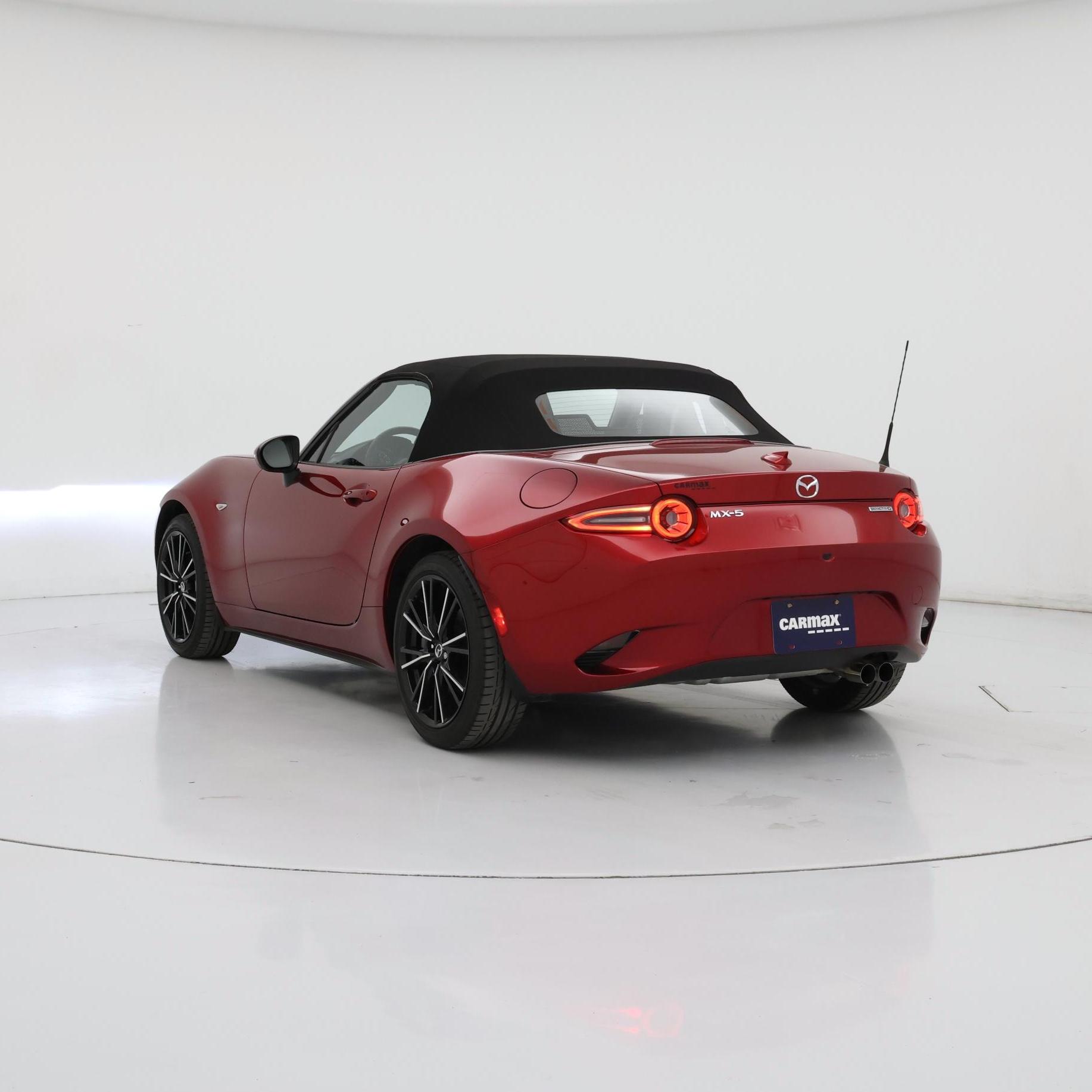 Thumbnail: 2024 Mazda MX-5 Miata - 2