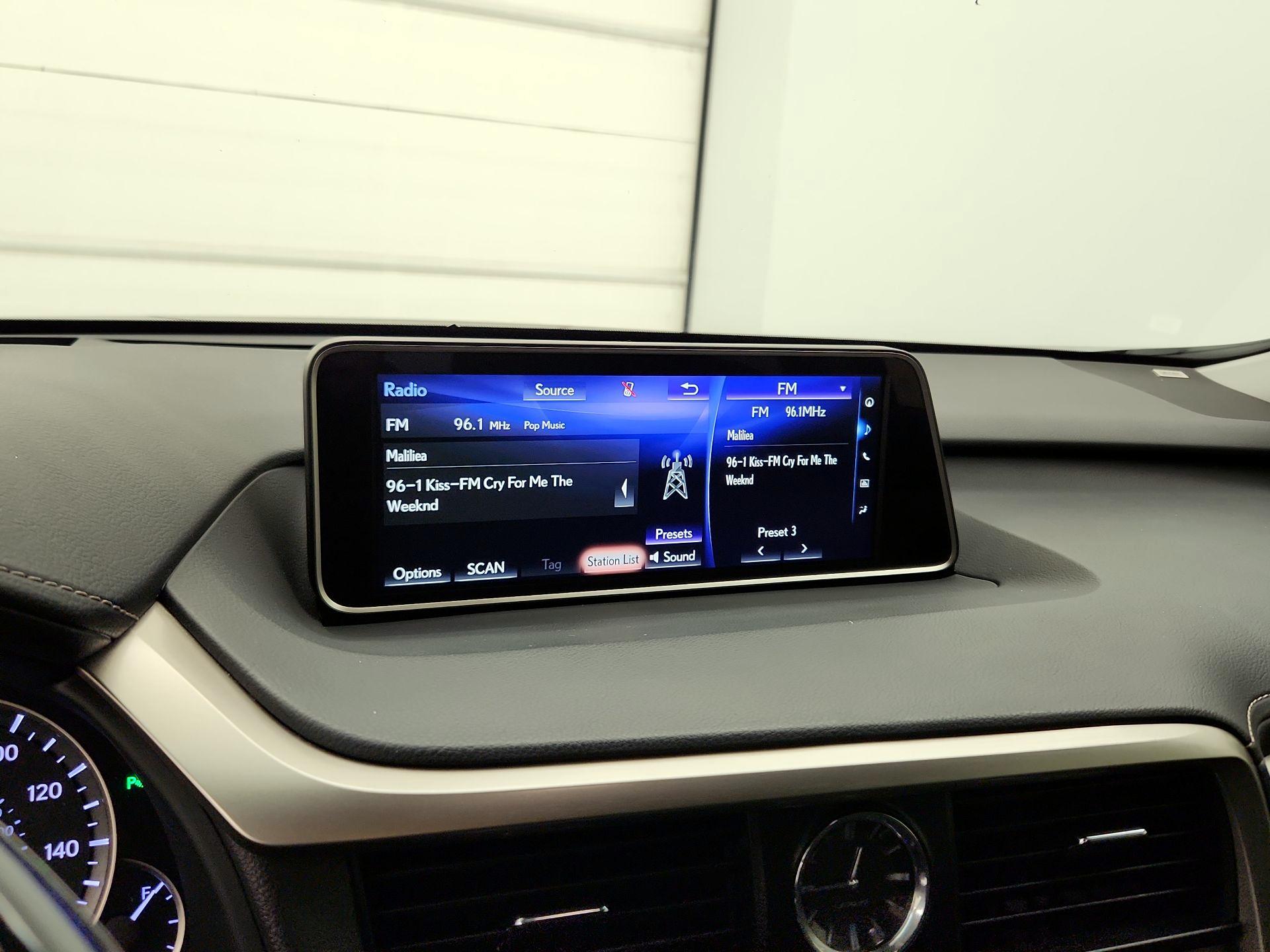 Thumbnail: 2019 Lexus RX - 16