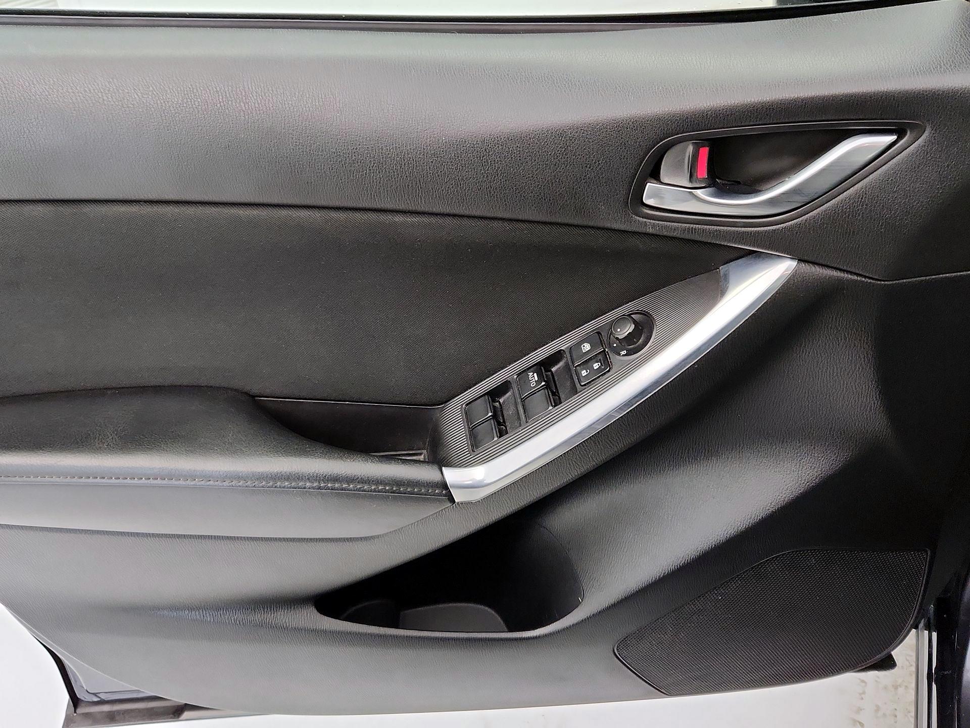 Thumbnail: 2015 Mazda CX-5 - 12