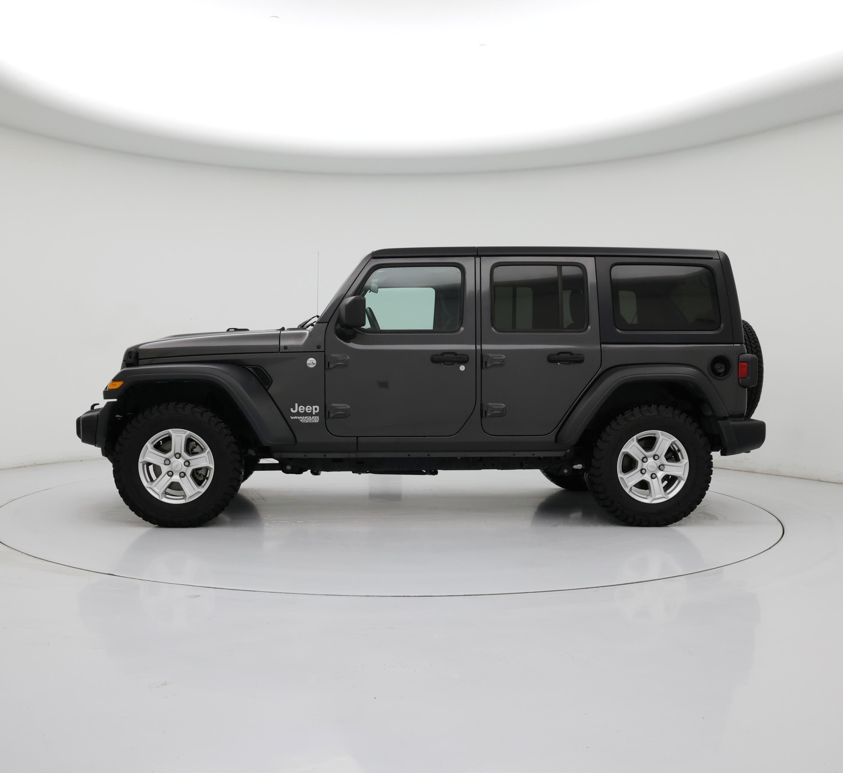 Thumbnail: 2020 Jeep Wrangler - 3