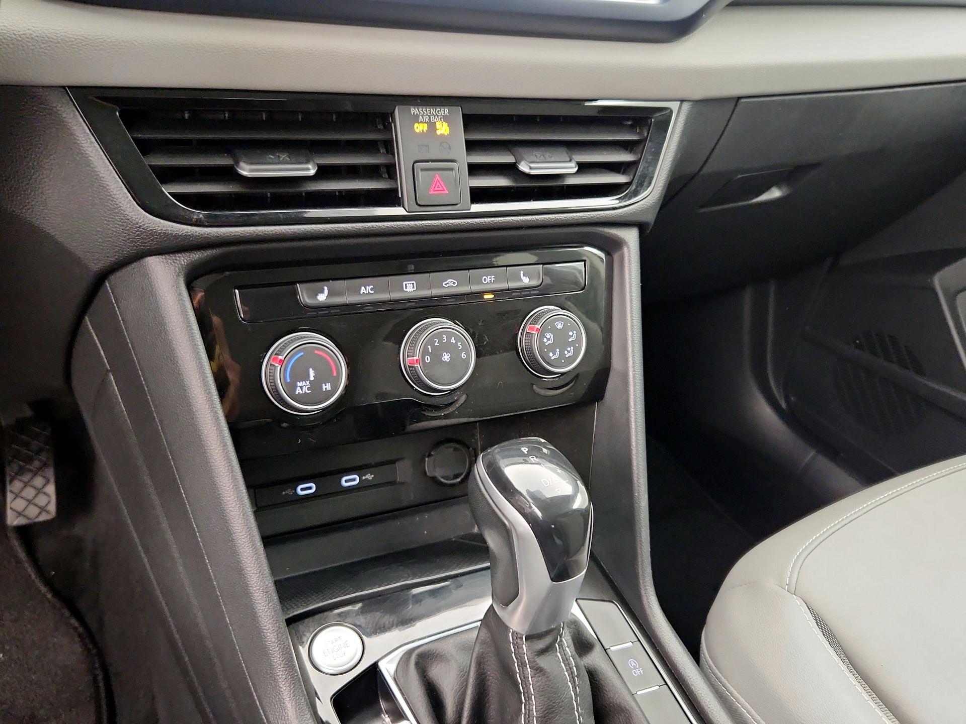 Thumbnail: 2023 Volkswagen Taos - 16