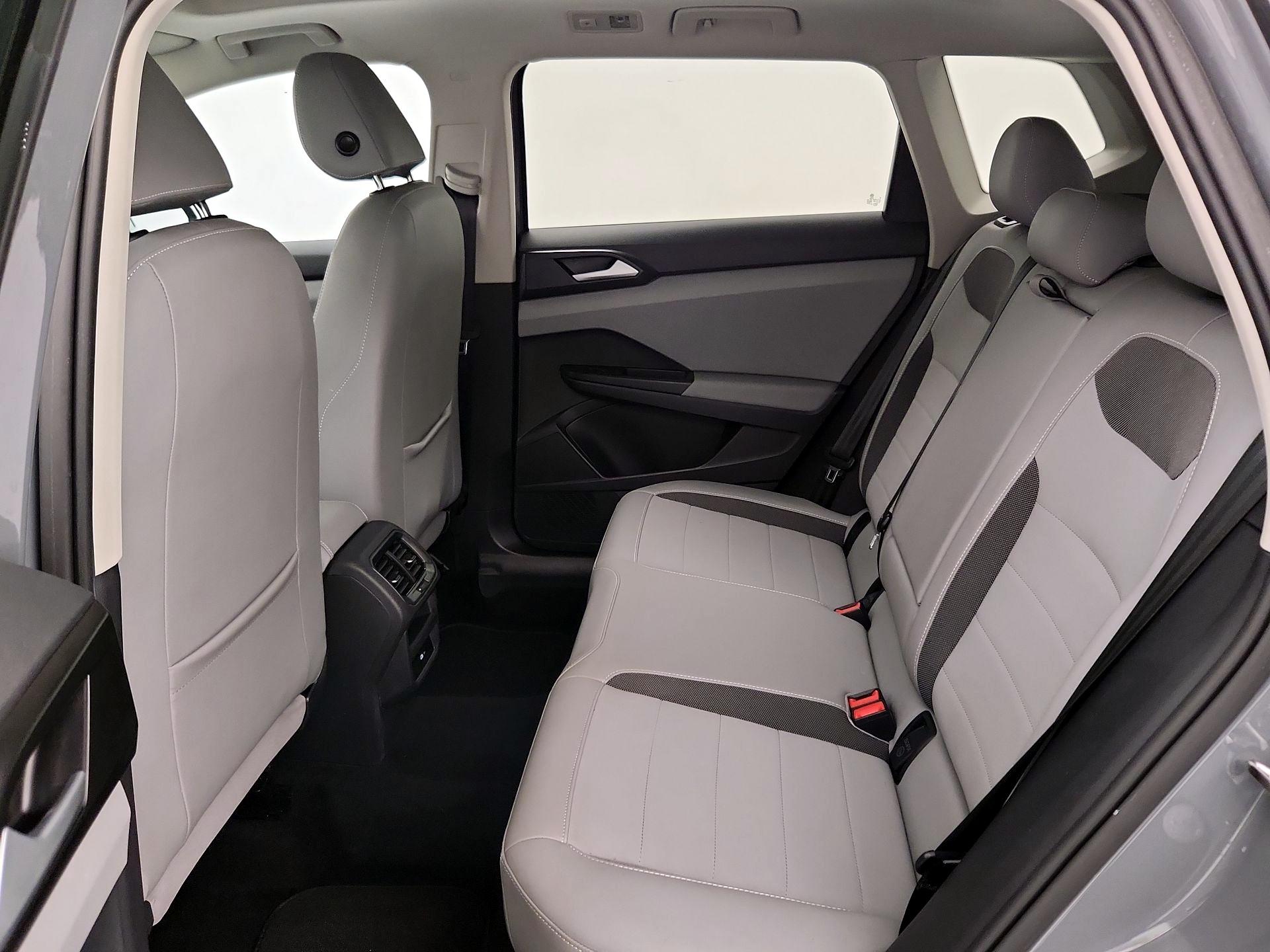 Thumbnail: 2023 Volkswagen Taos - 20