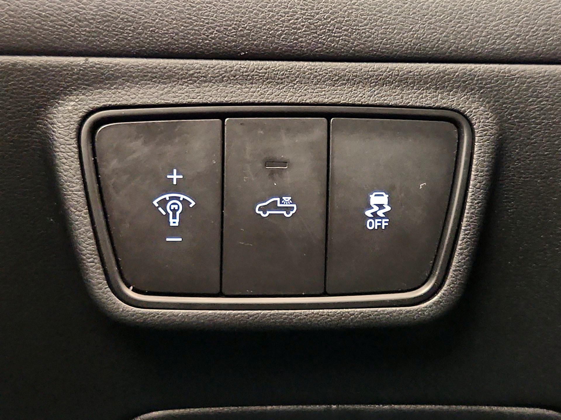 Thumbnail: 2022 Hyundai Santa Cruz - 13