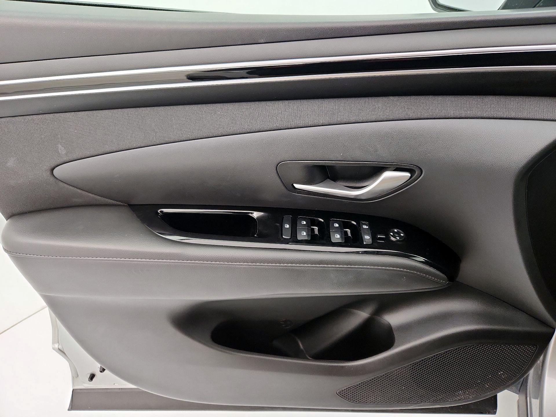 Thumbnail: 2022 Hyundai Tucson - 12