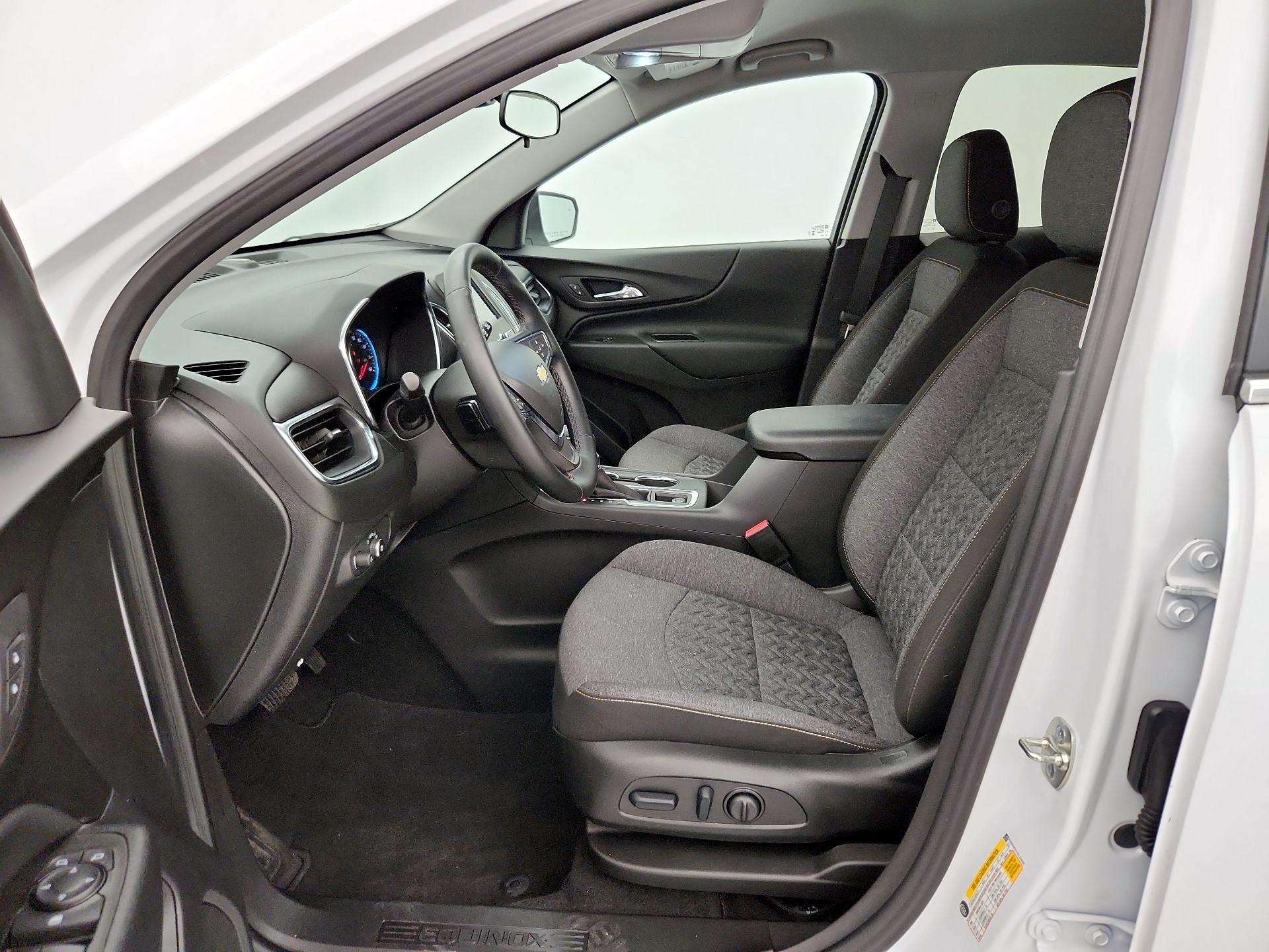 Thumbnail: 2024 Chevrolet Equinox - 11