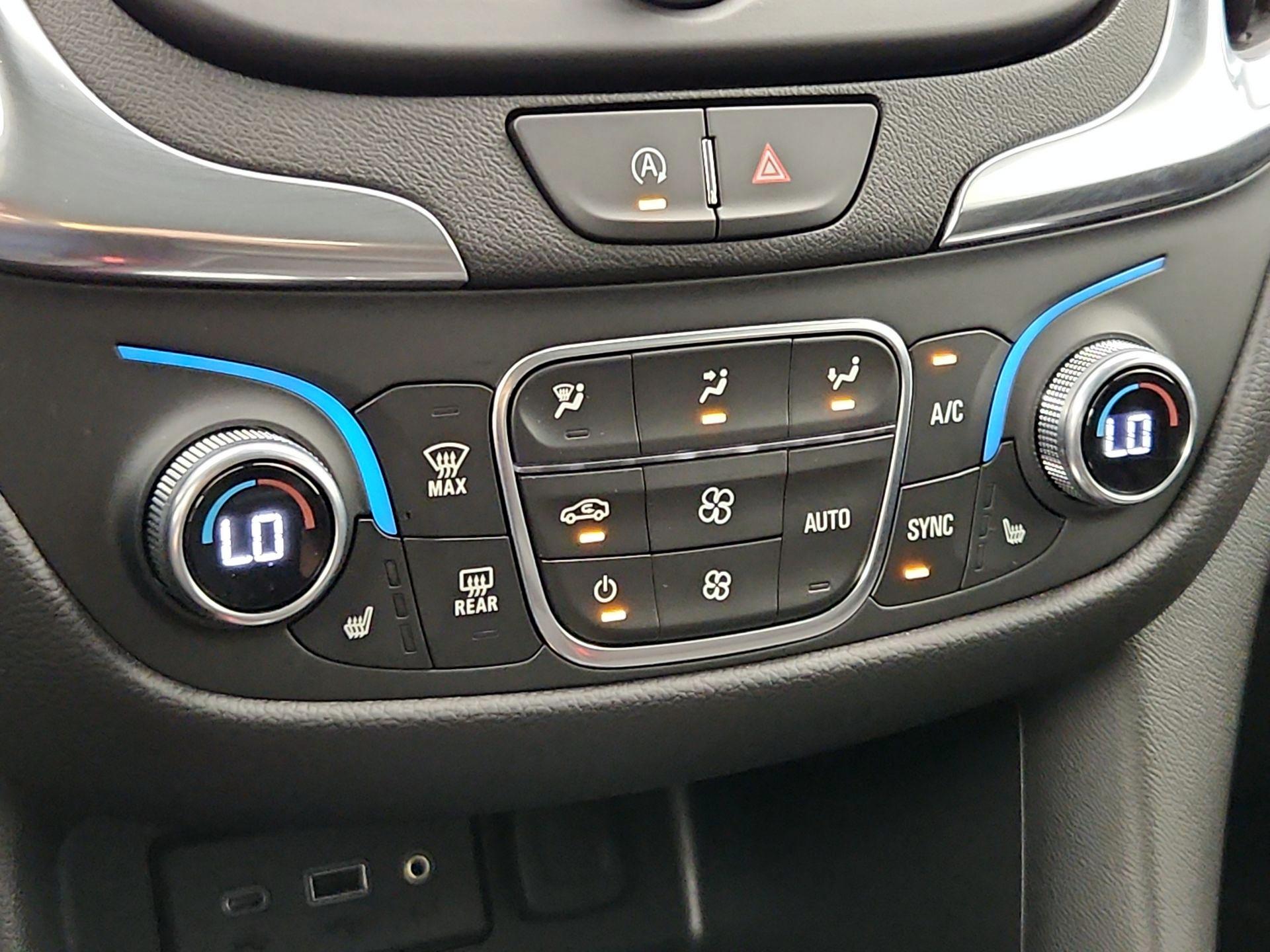 Thumbnail: 2024 Chevrolet Equinox - 16