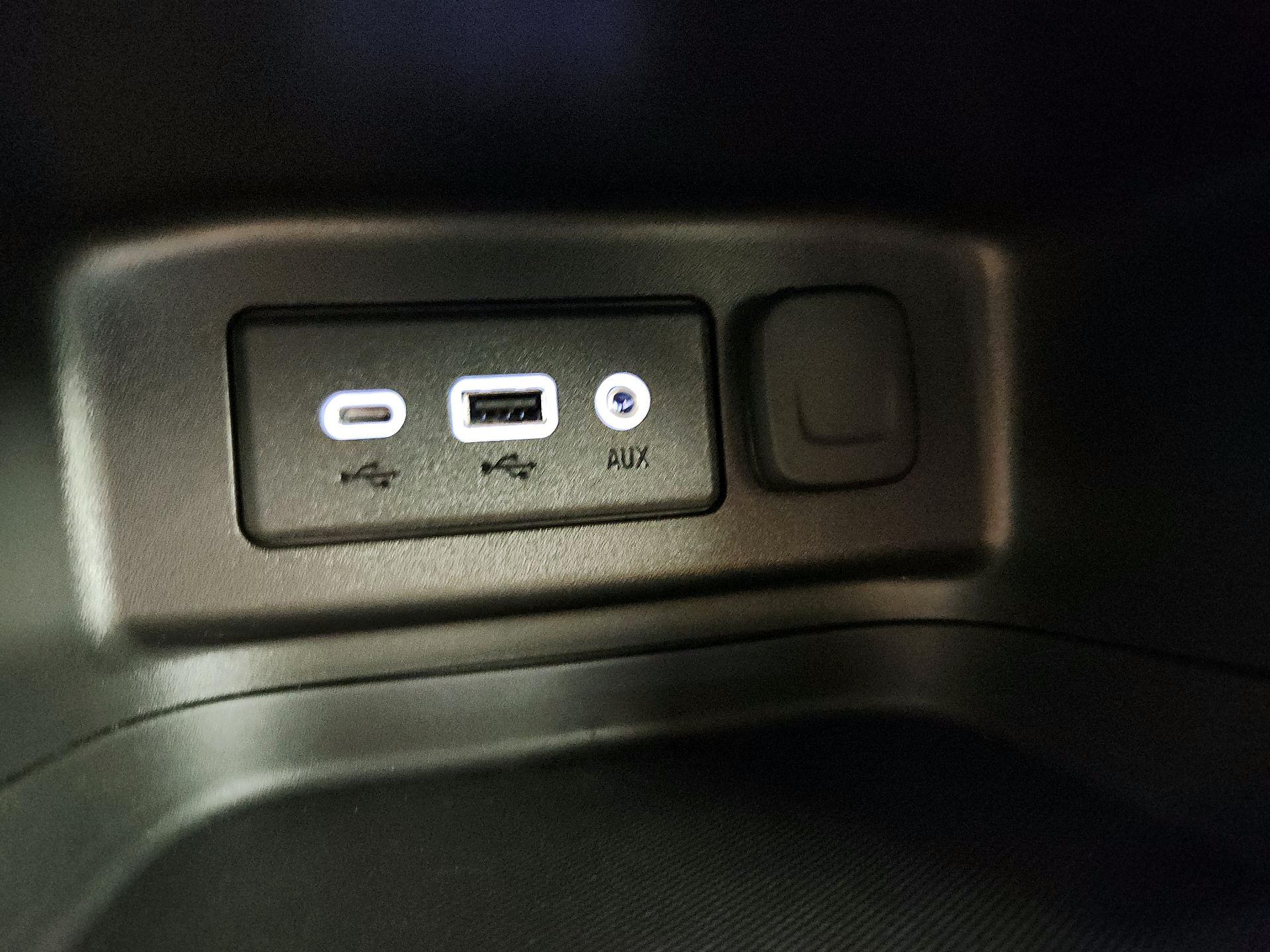 Thumbnail: 2024 Chevrolet Equinox - 18