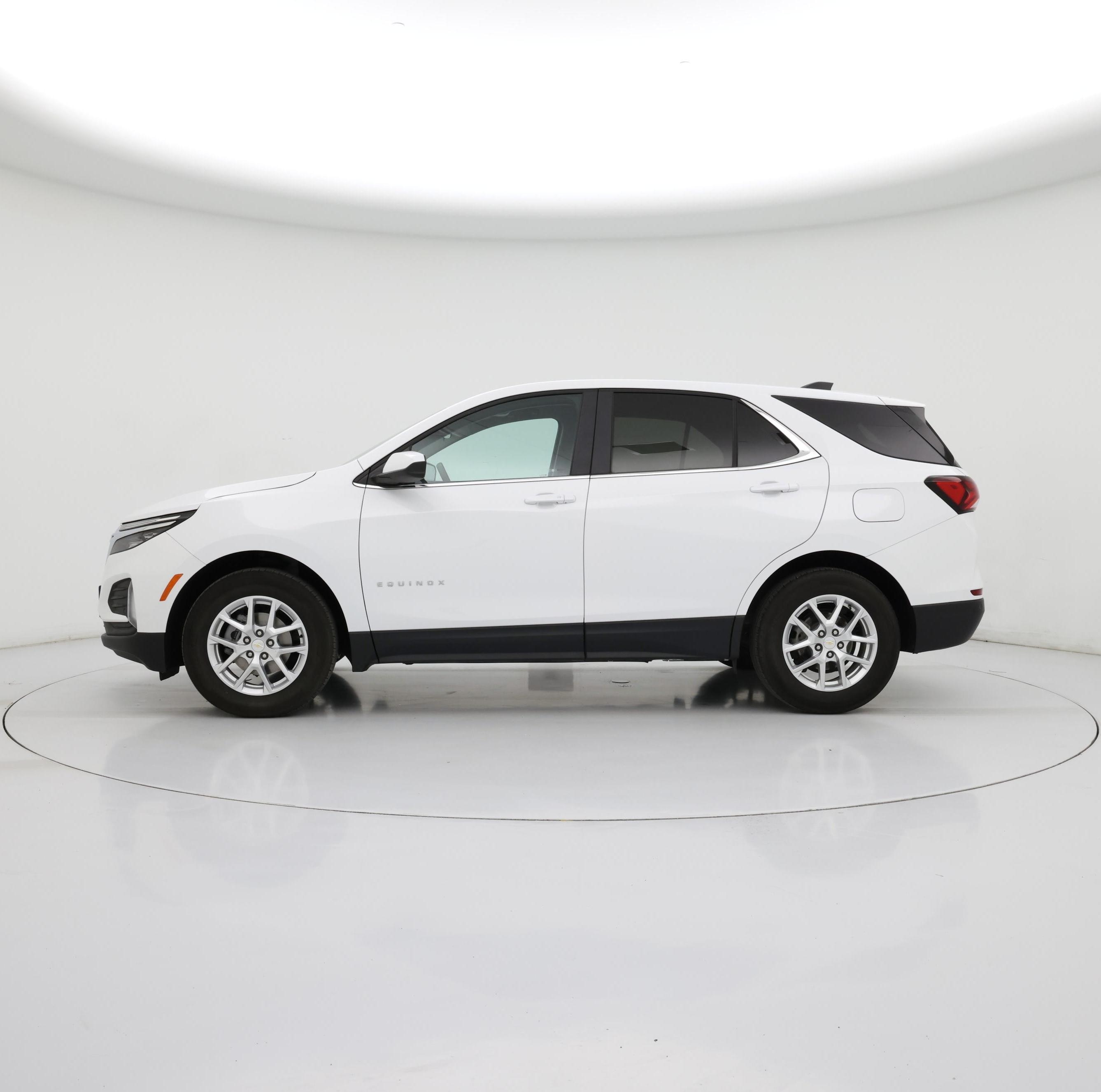 Thumbnail: 2024 Chevrolet Equinox - 3