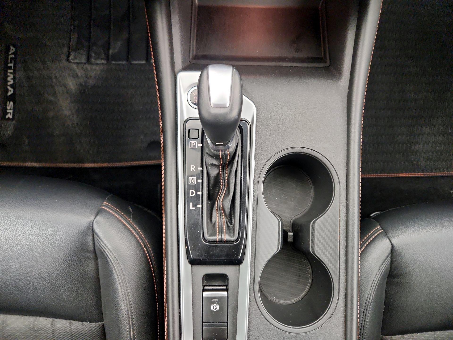 Thumbnail: 2021 Nissan Altima - 17