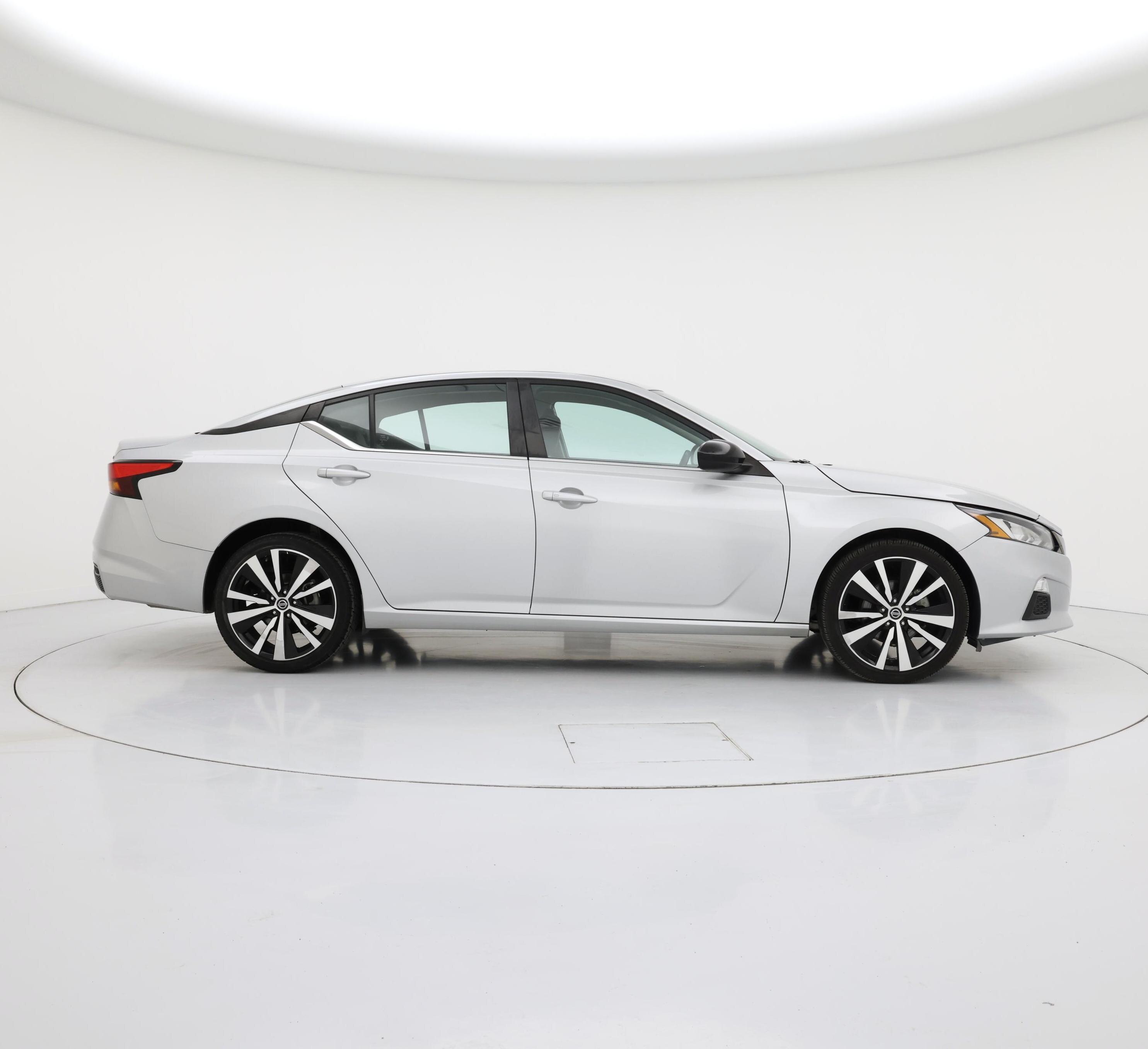 Thumbnail: 2021 Nissan Altima - 7