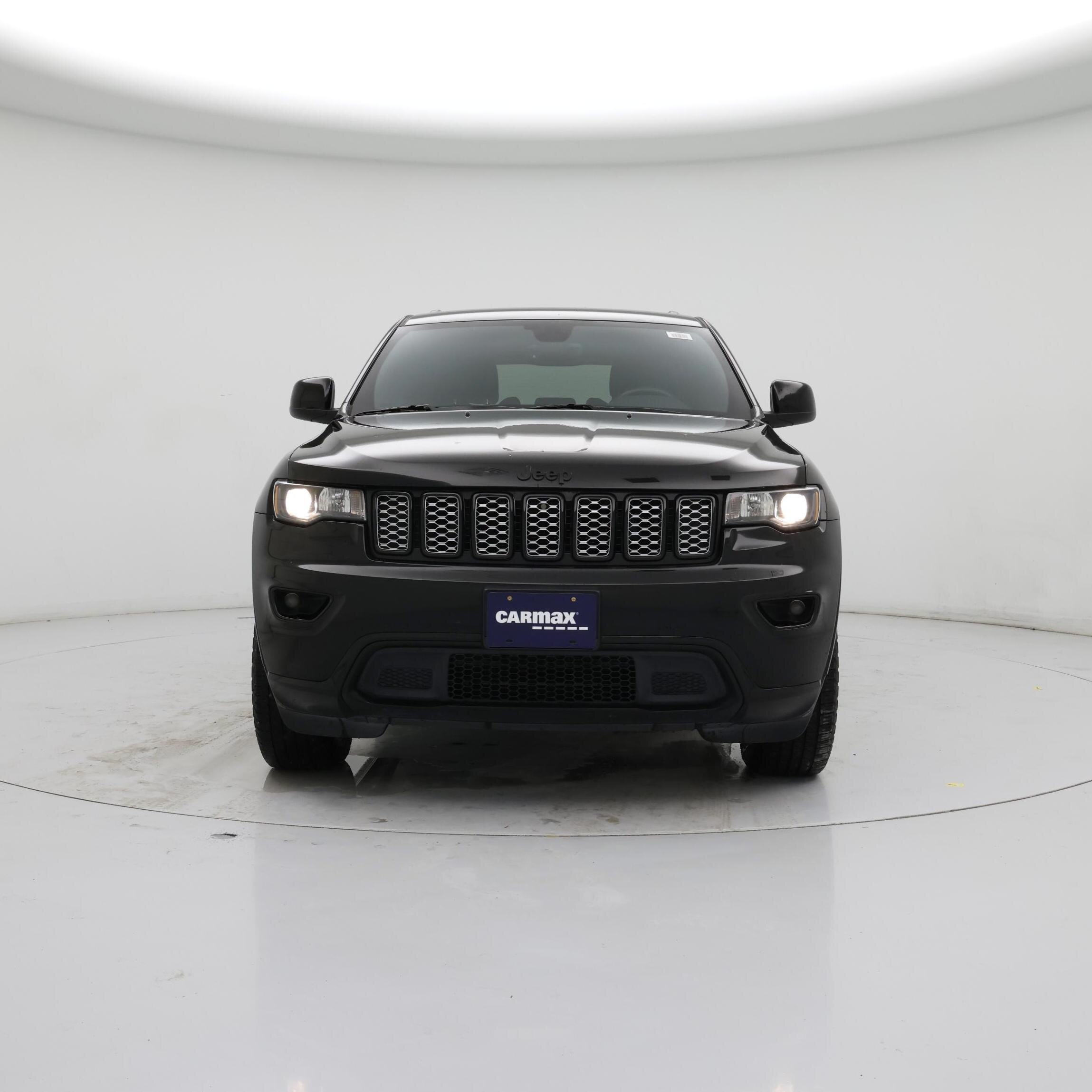 Thumbnail: 2017 Jeep Grand Cherokee - 5