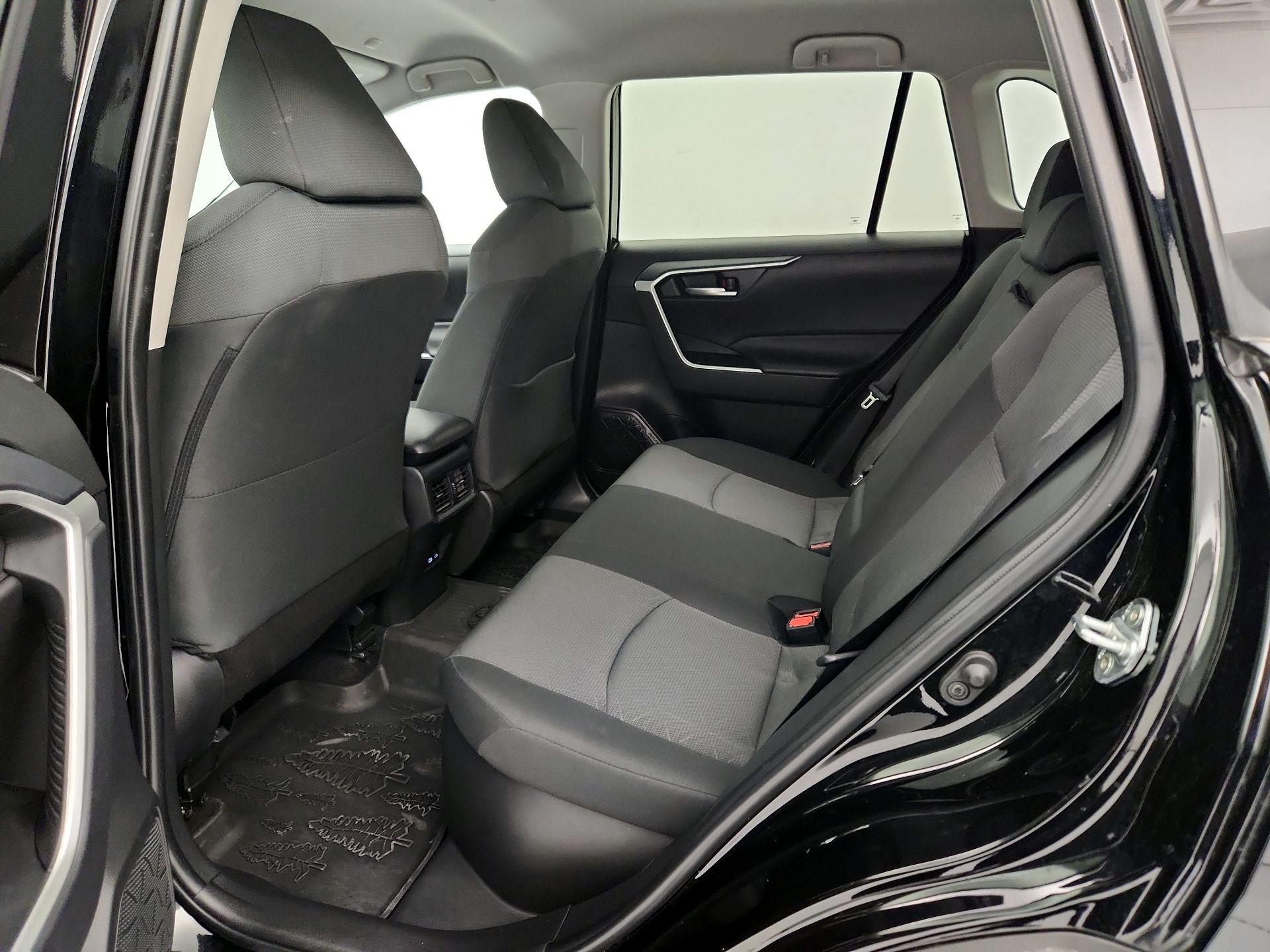 Thumbnail: 2024 Toyota RAV4 - 19