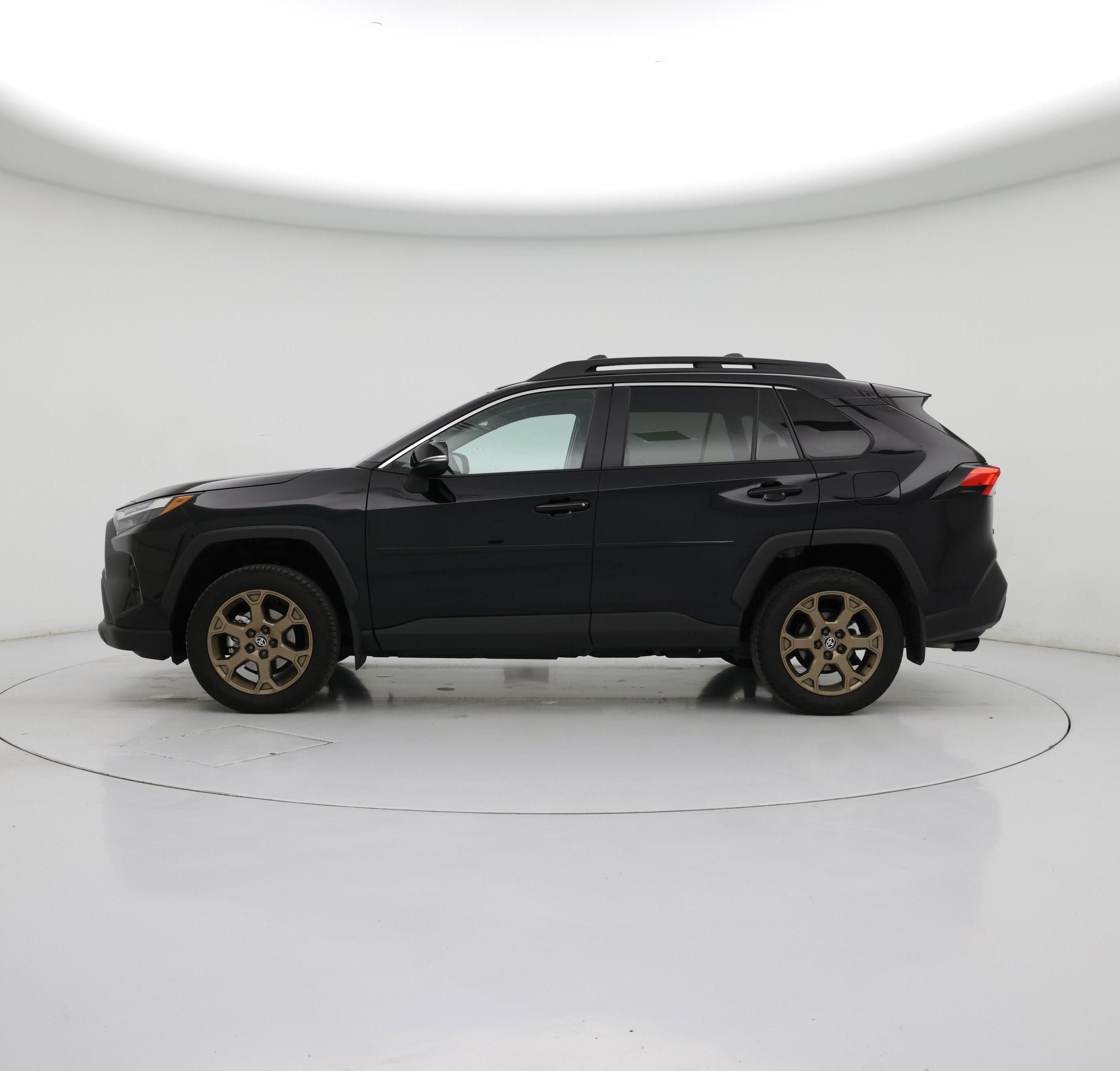 Thumbnail: 2024 Toyota RAV4 - 3