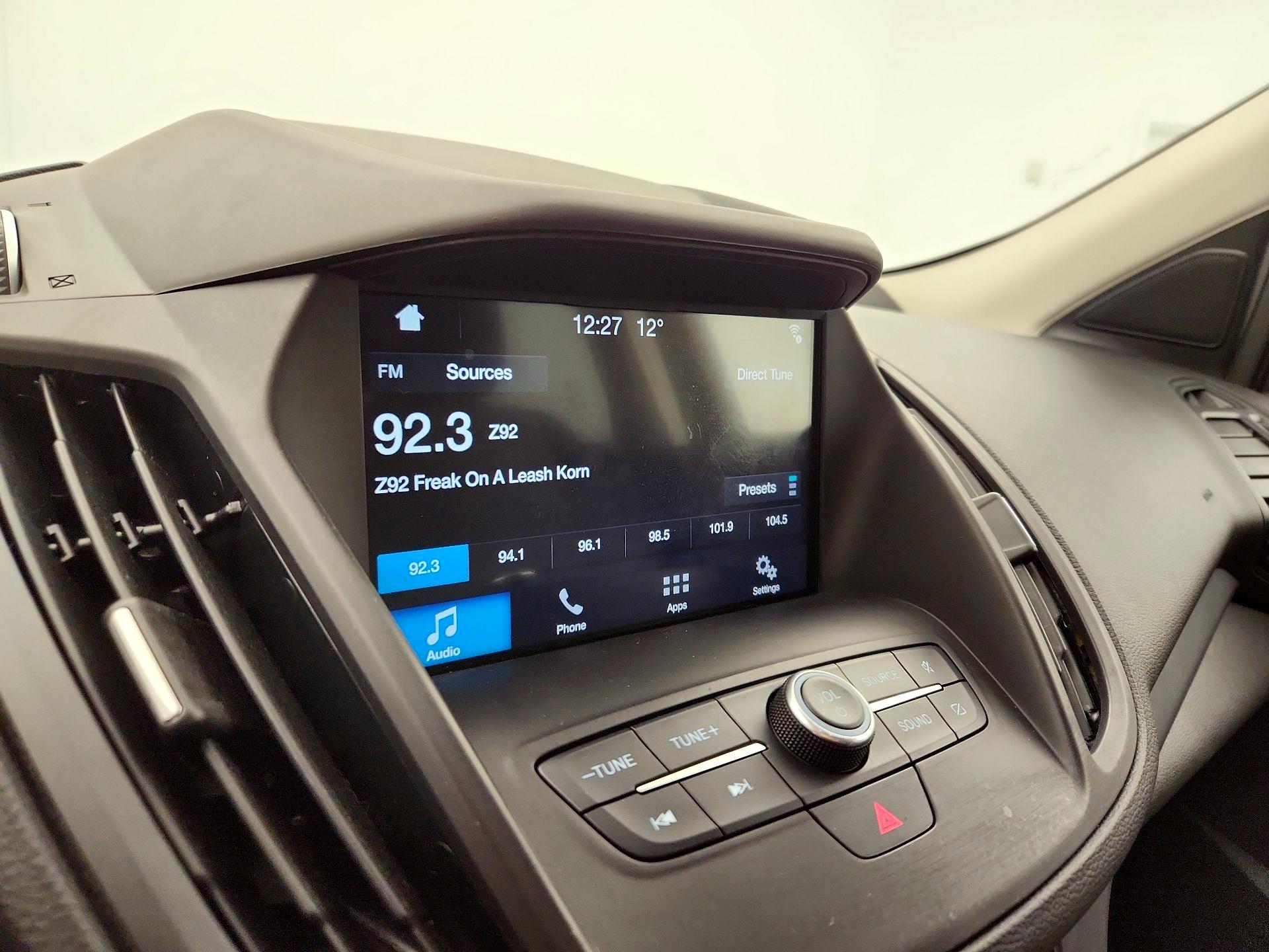 Thumbnail: 2019 Ford Escape - 15