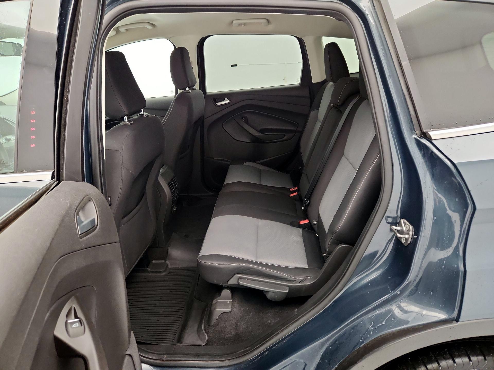 Thumbnail: 2019 Ford Escape - 19