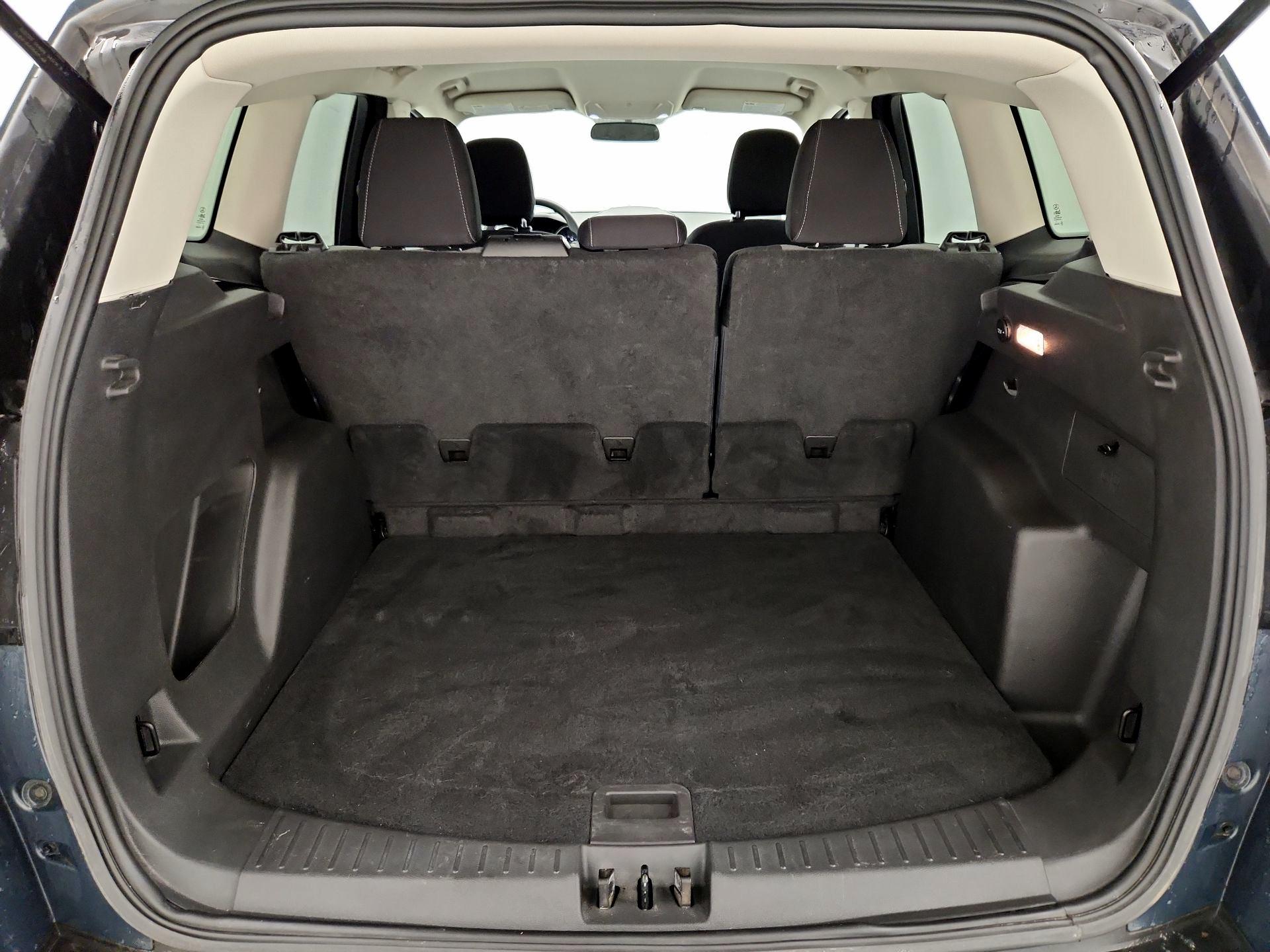 Thumbnail: 2019 Ford Escape - 20