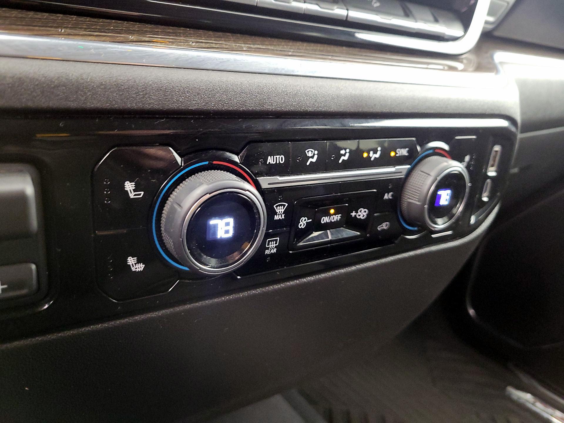 Thumbnail: 2023 Chevrolet Silverado 1500 - 17