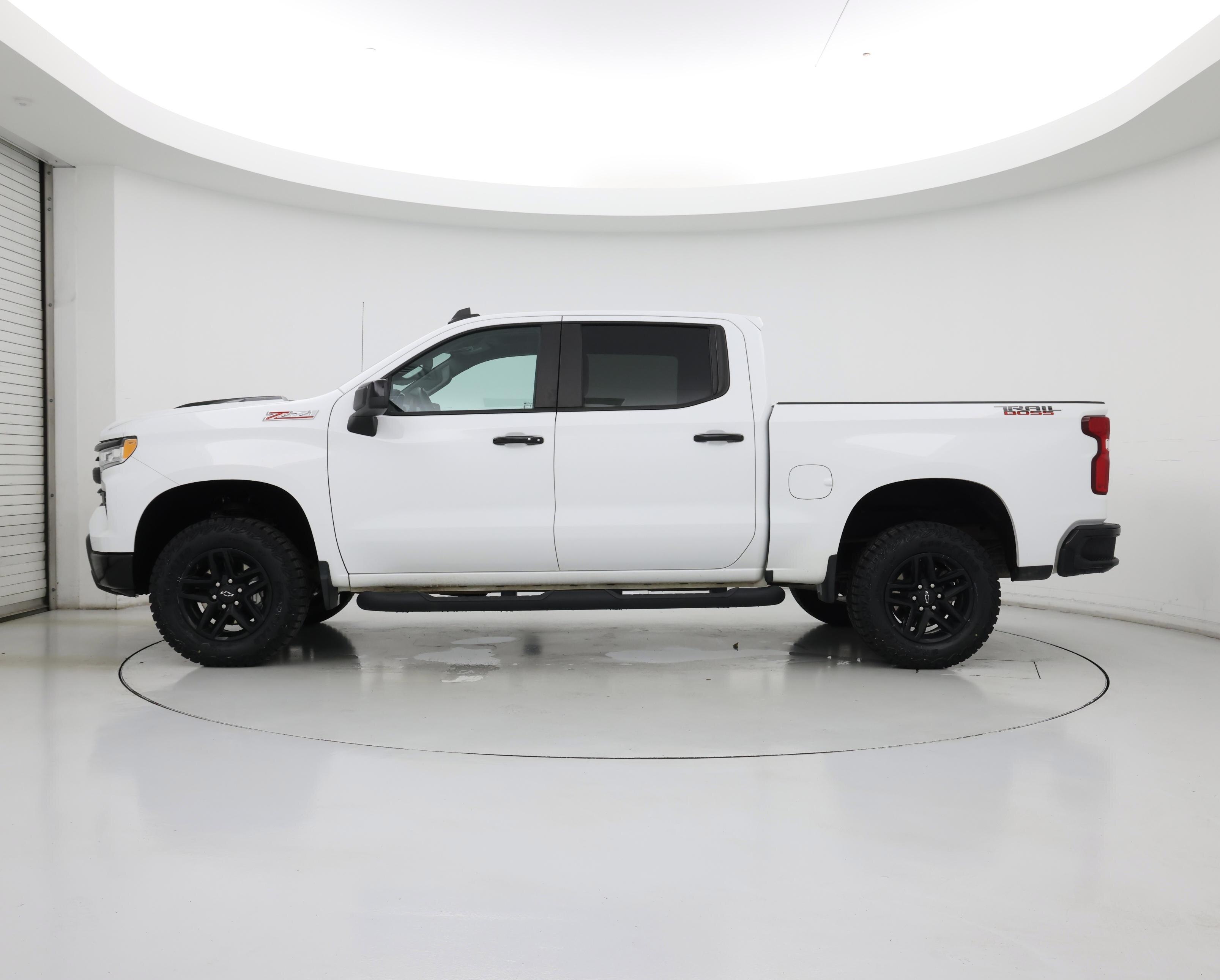 Thumbnail: 2023 Chevrolet Silverado 1500 - 3