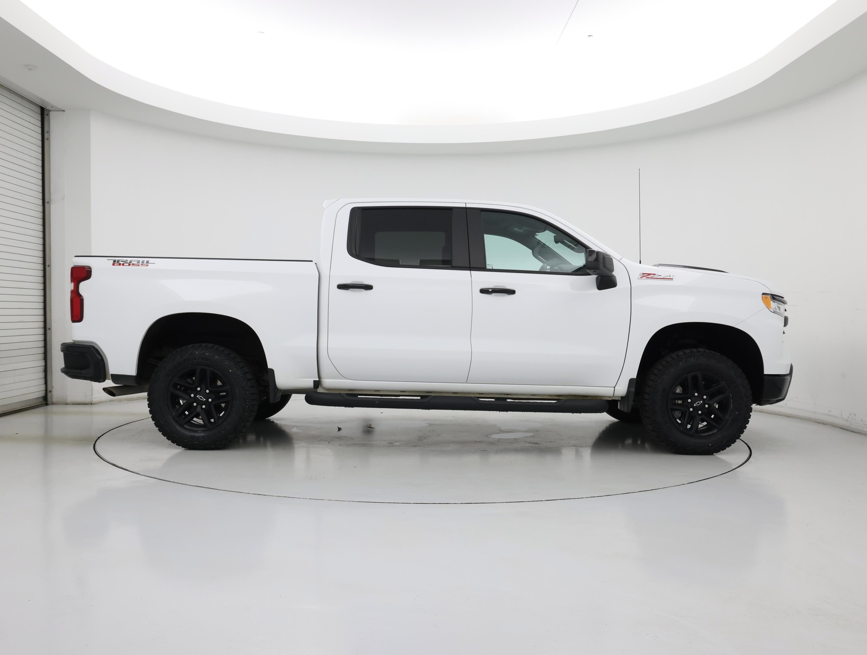 Thumbnail: 2023 Chevrolet Silverado 1500 - 7