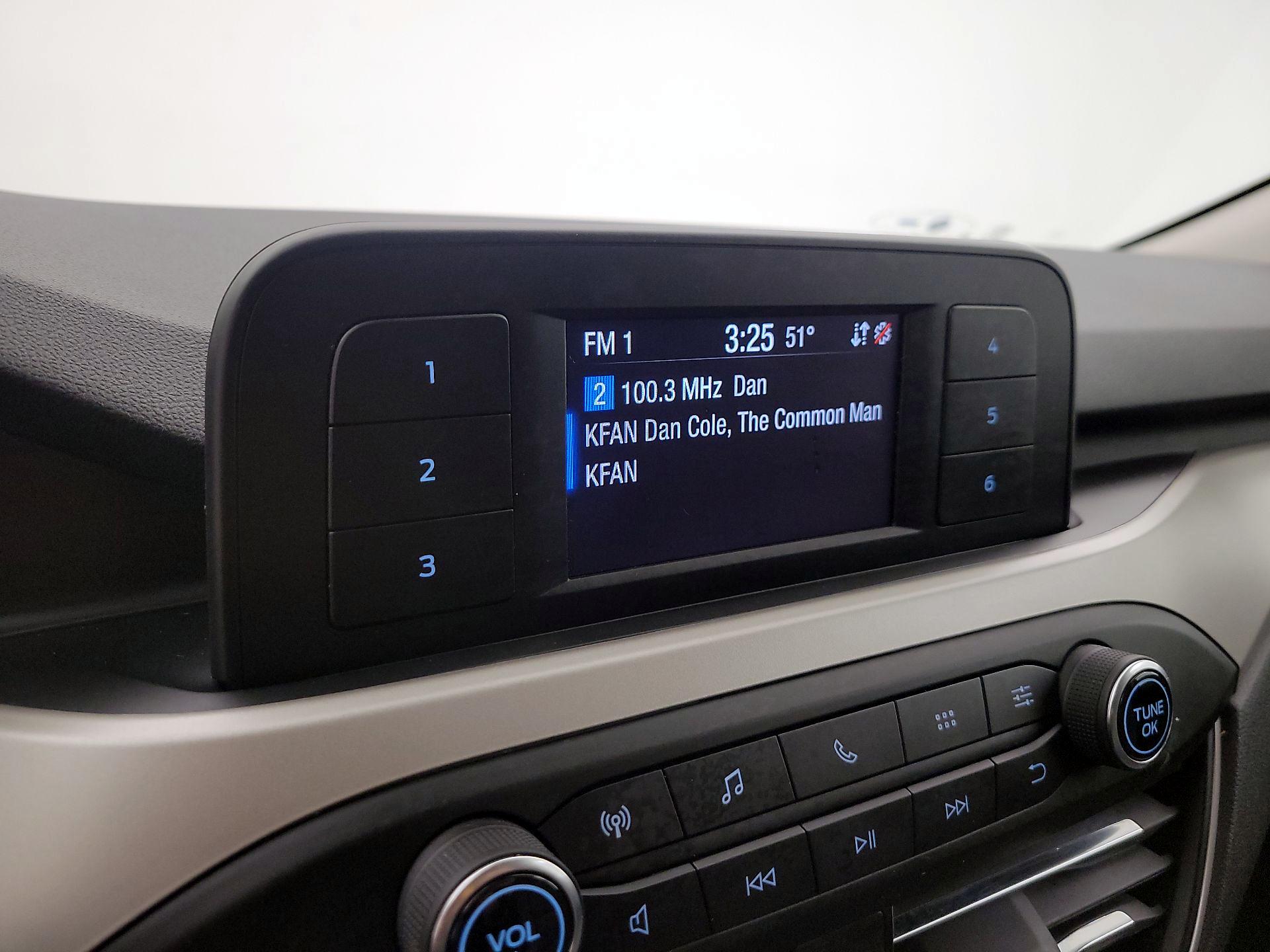 Thumbnail: 2021 Ford Escape - 15