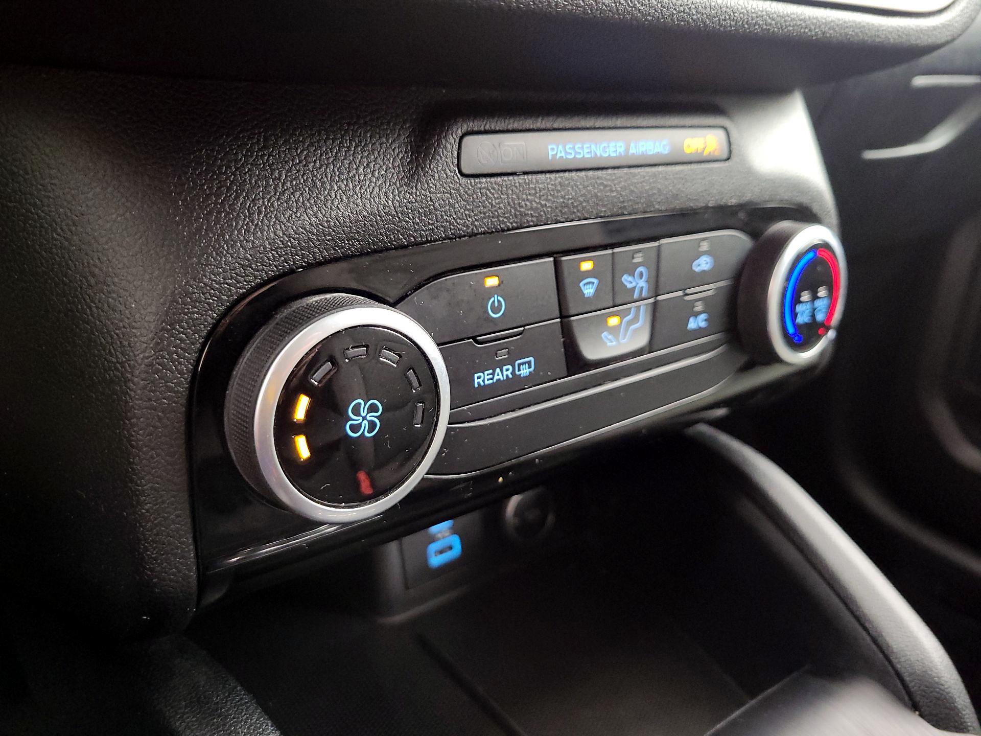 Thumbnail: 2021 Ford Escape - 16