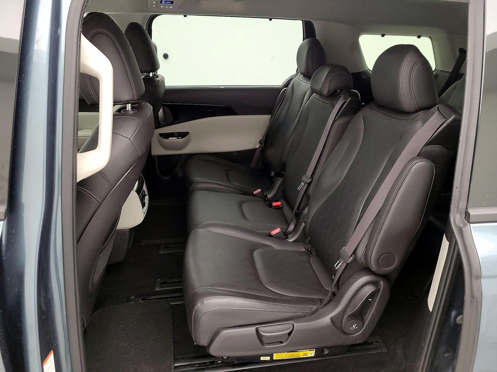 Thumbnail: 2024 Kia Carnival - 20