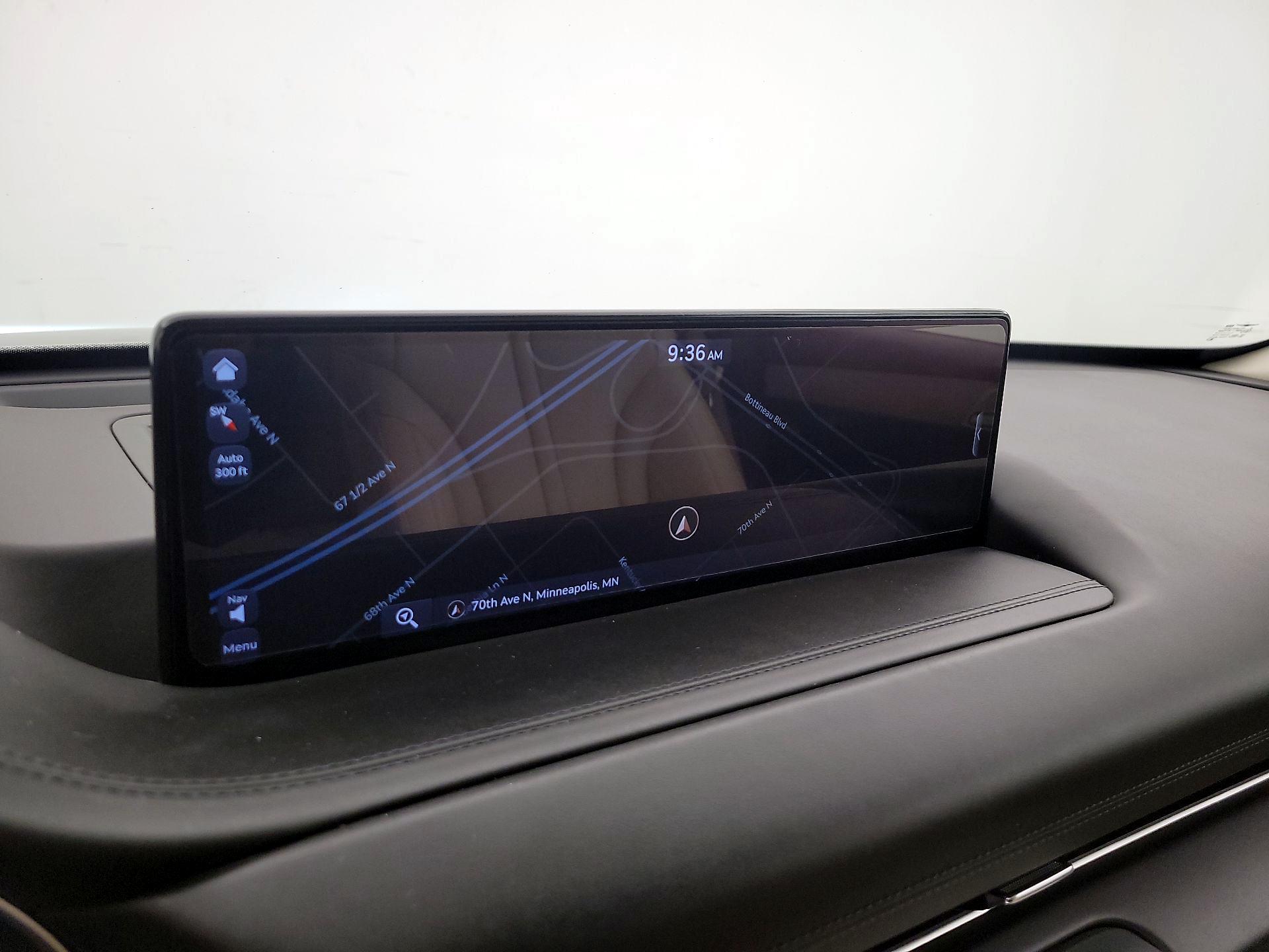 Thumbnail: 2021 Genesis GV80 - 14