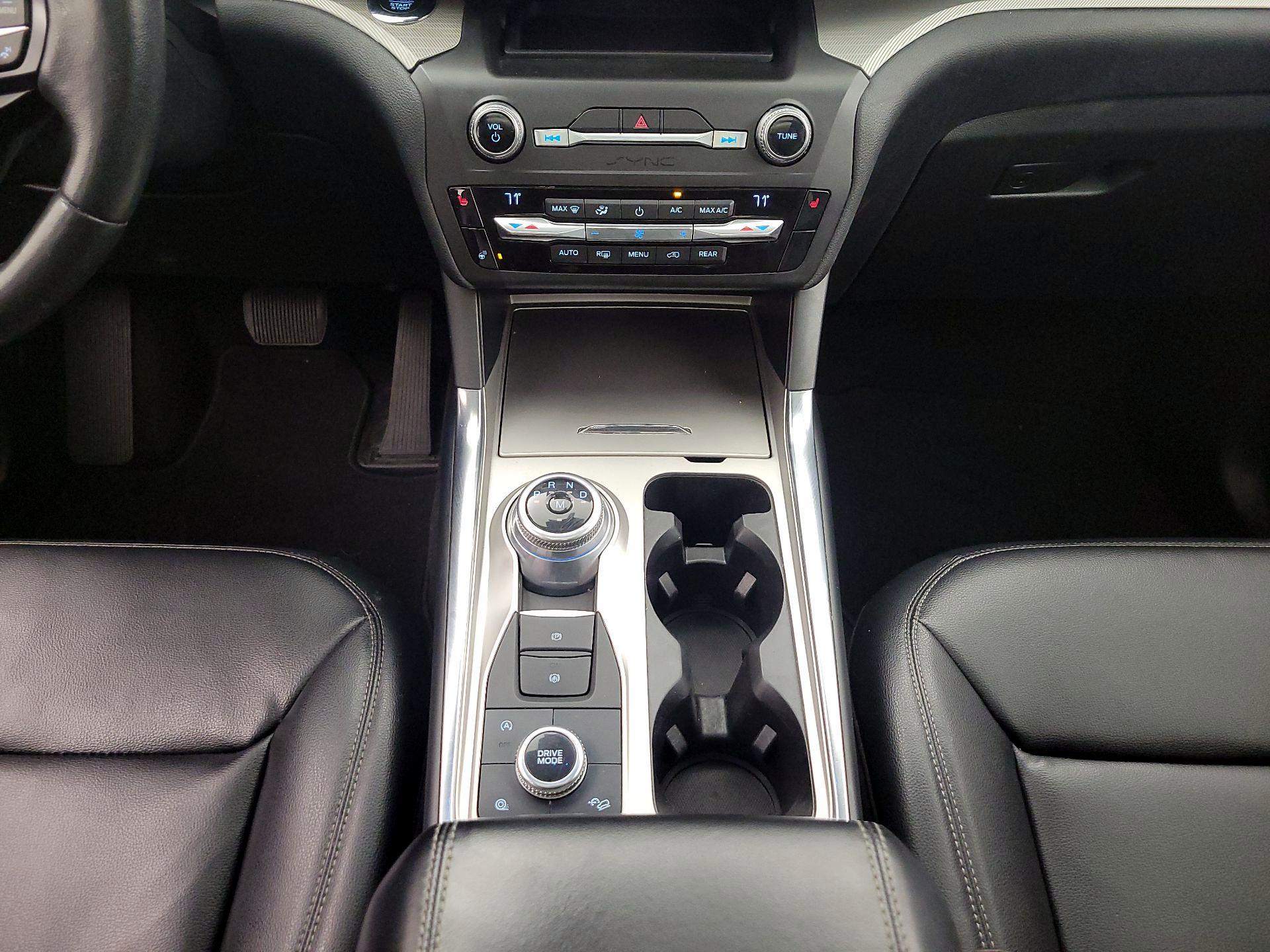 Thumbnail: 2020 Ford Explorer - 17