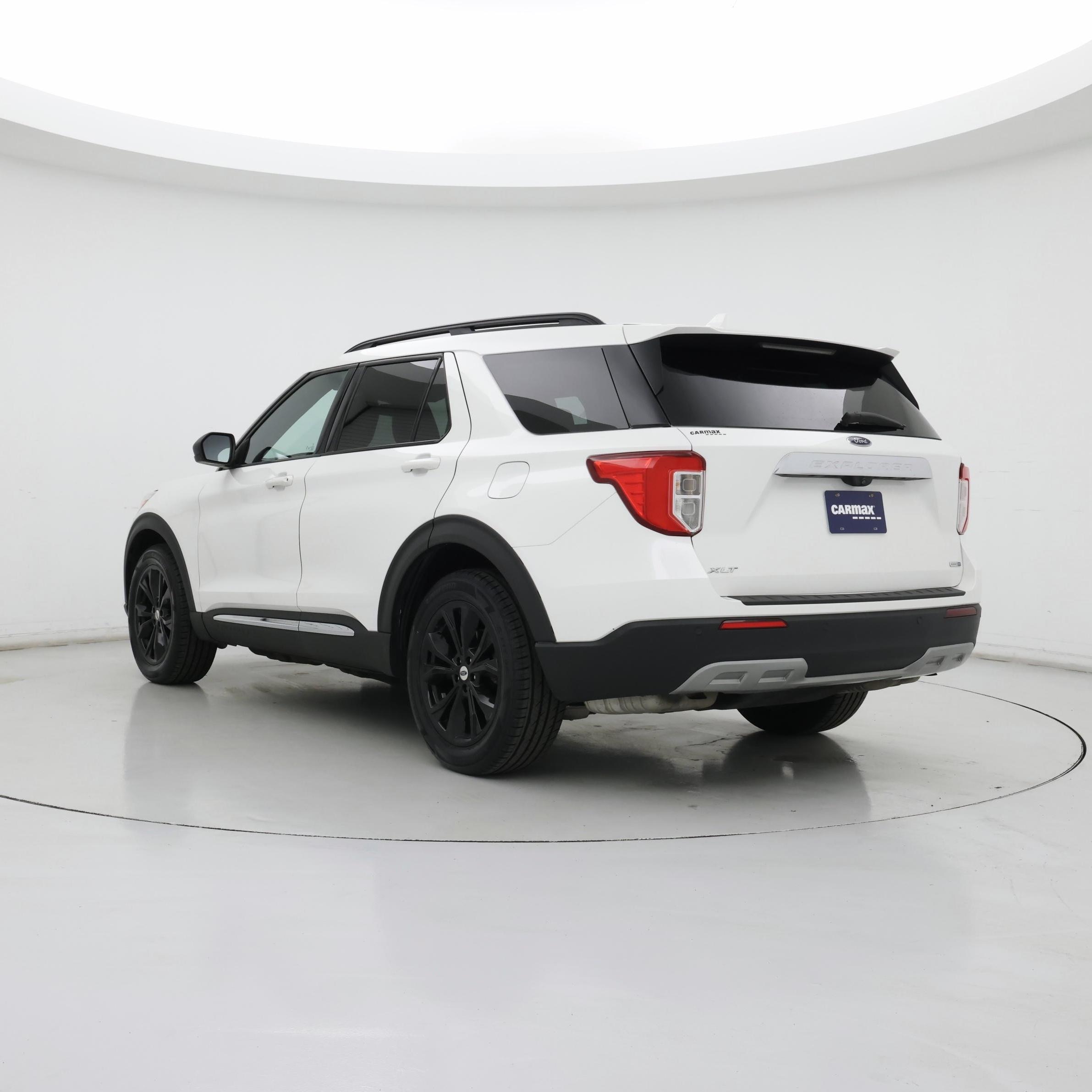 Thumbnail: 2020 Ford Explorer - 2