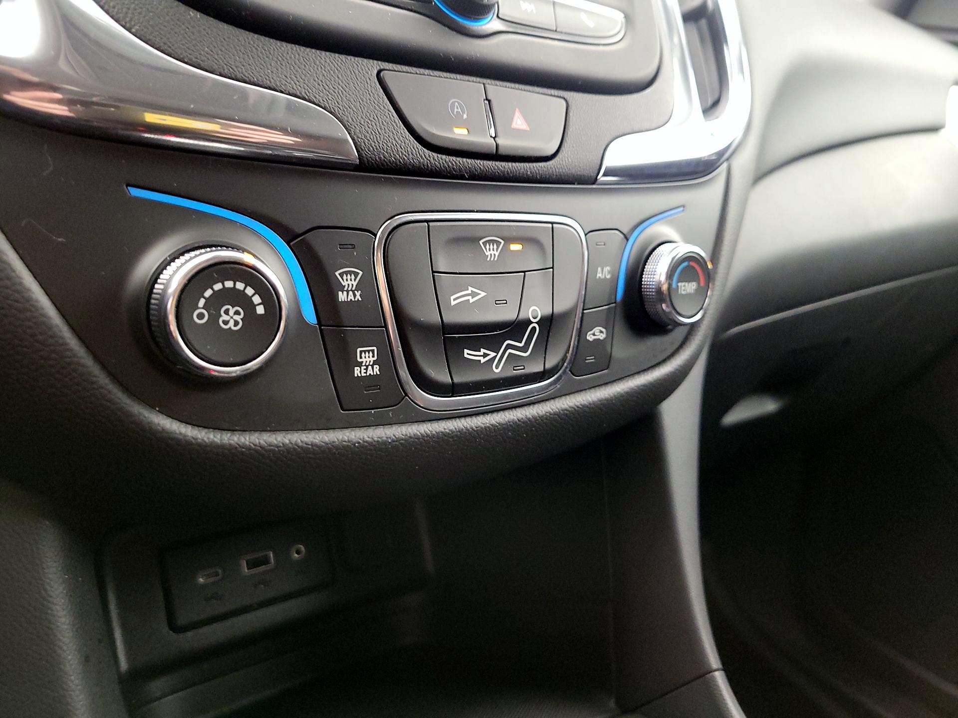 Thumbnail: 2023 Chevrolet Equinox - 17