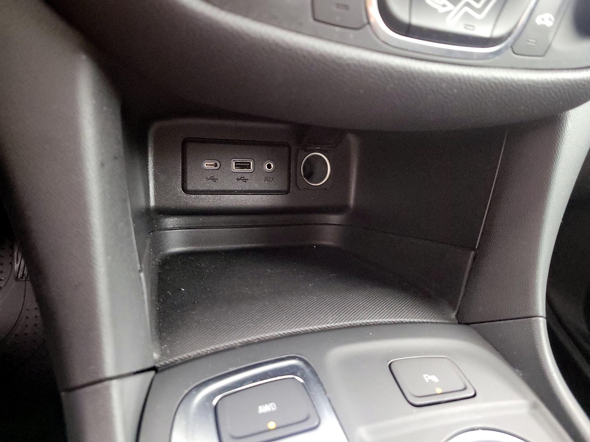 Thumbnail: 2023 Chevrolet Equinox - 19