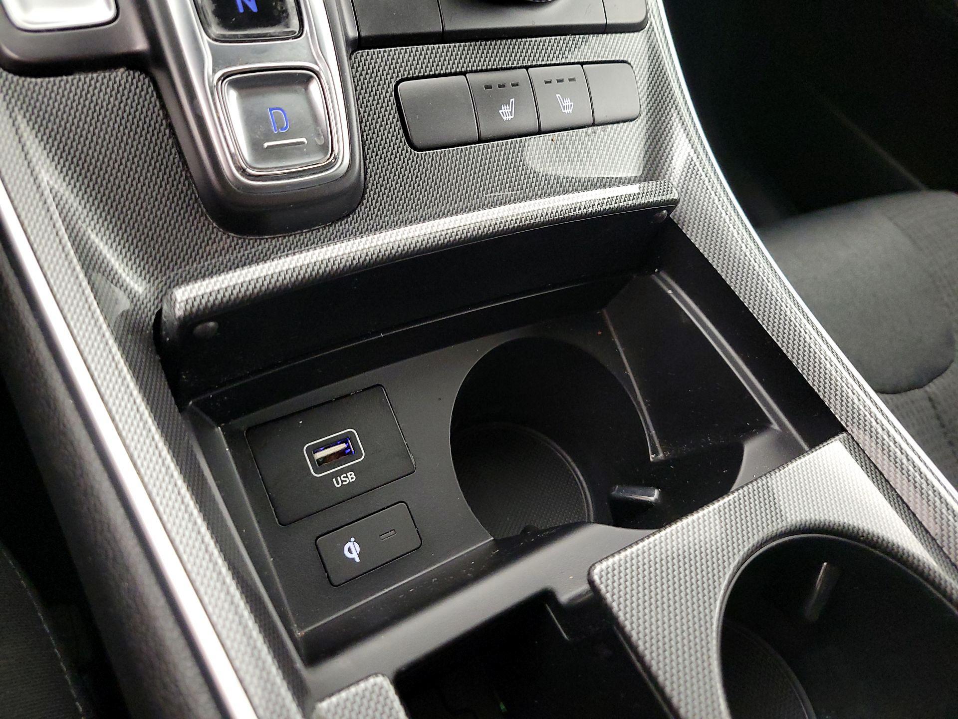 Thumbnail: 2023 Hyundai Santa Fe - 19