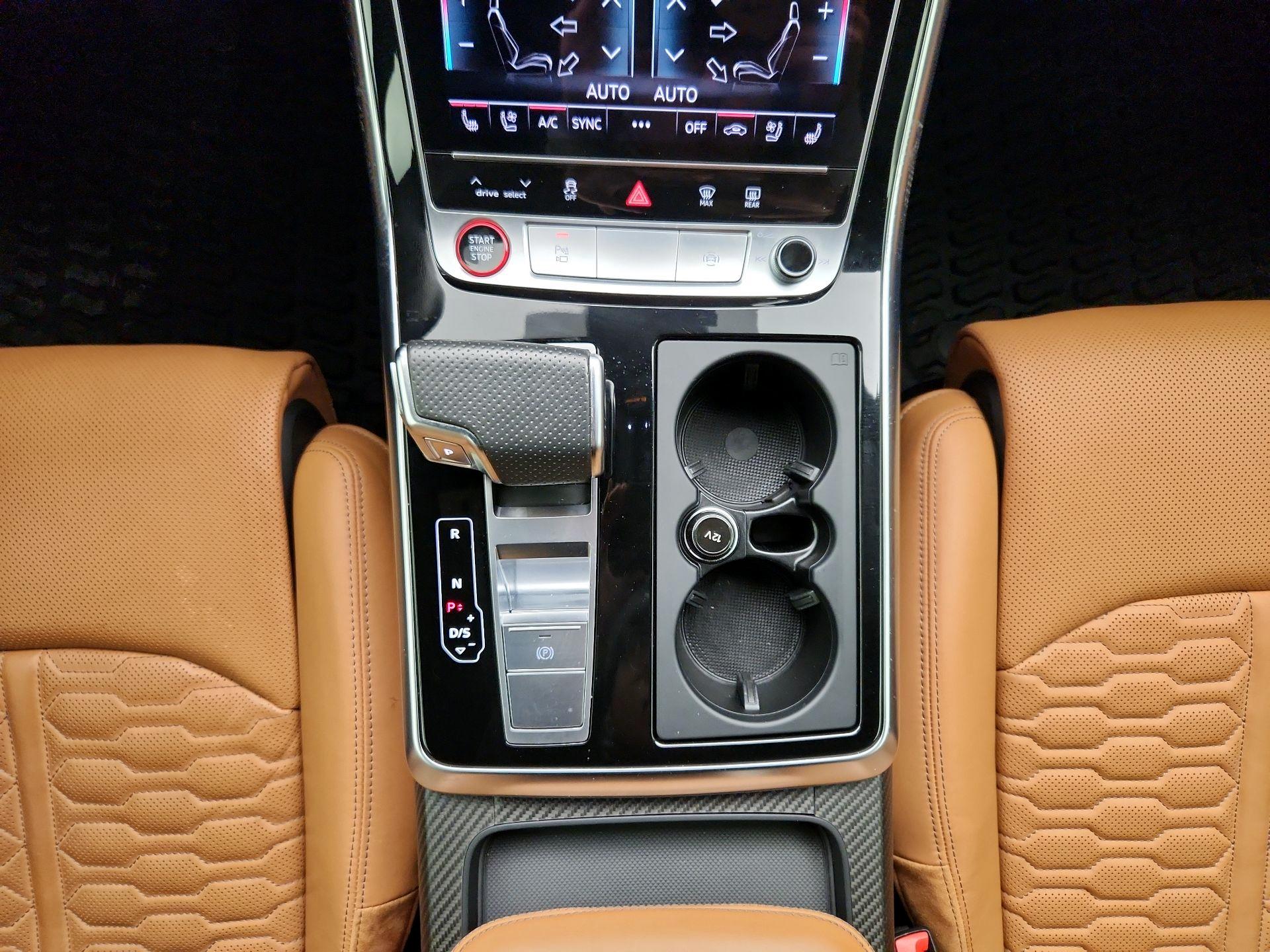 Thumbnail: 2021 Audi RS Q8 - 18