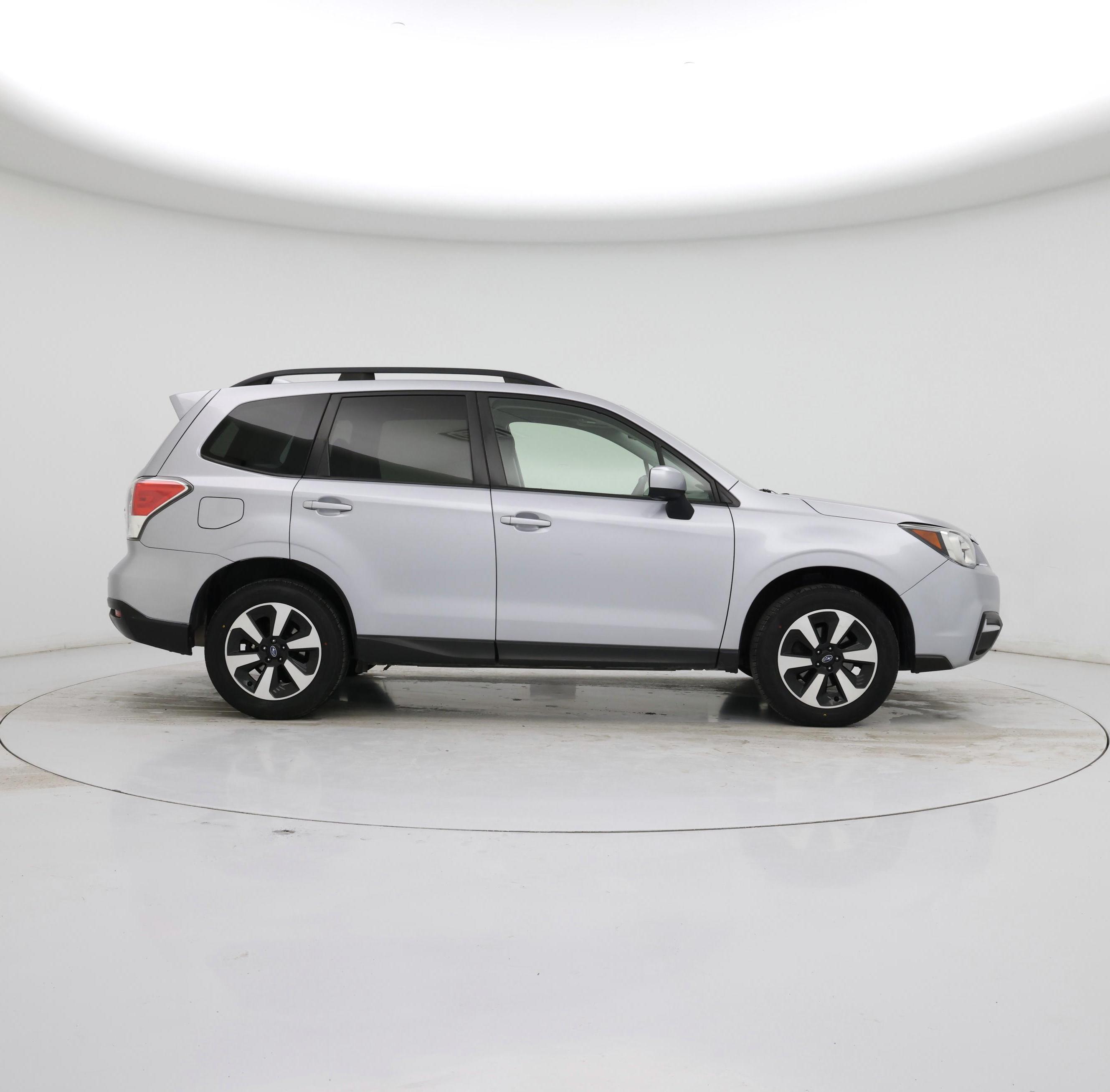 Thumbnail: 2017 Subaru Forester - 7