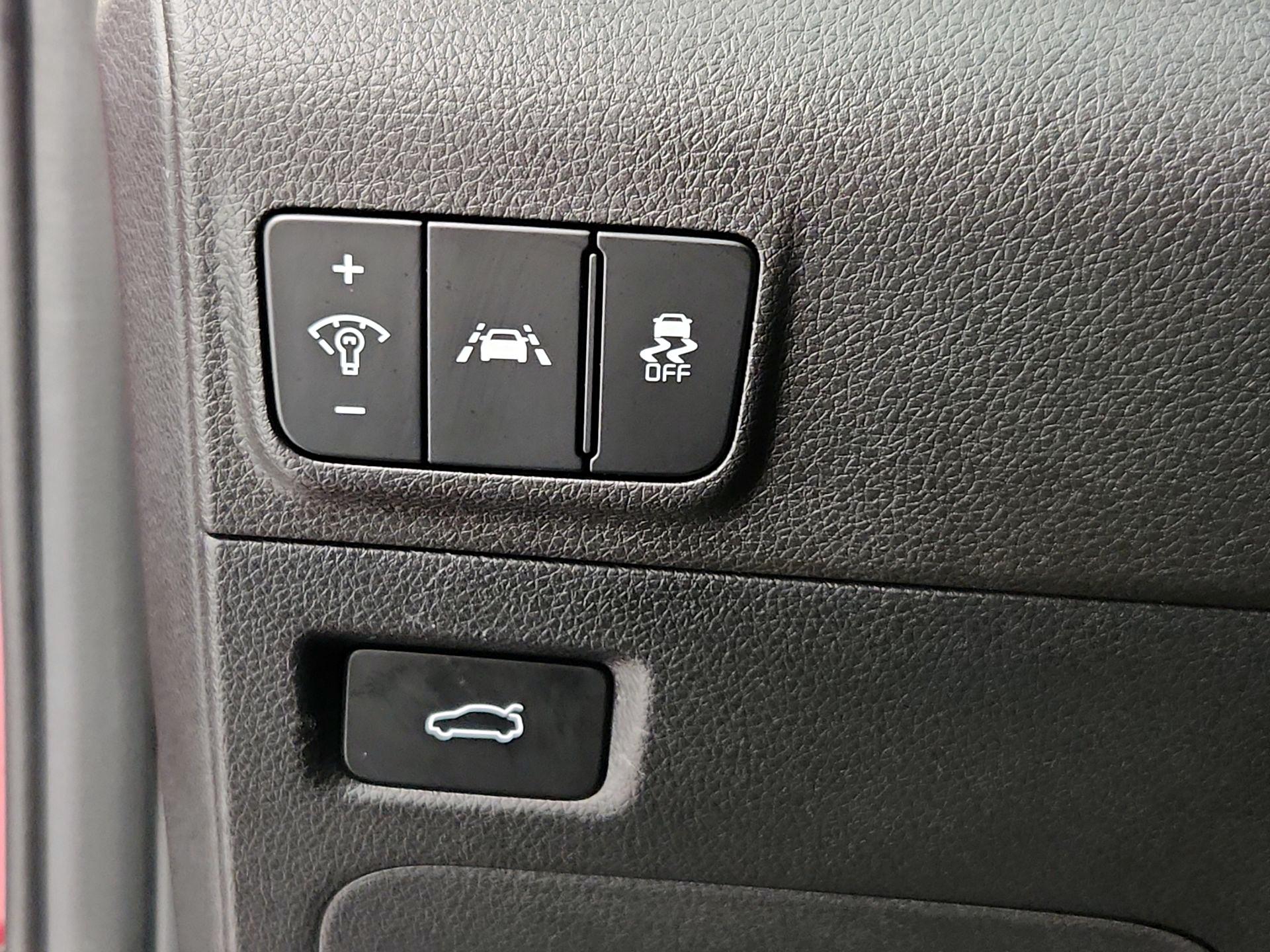 Thumbnail: 2022 Kia K5 - 13