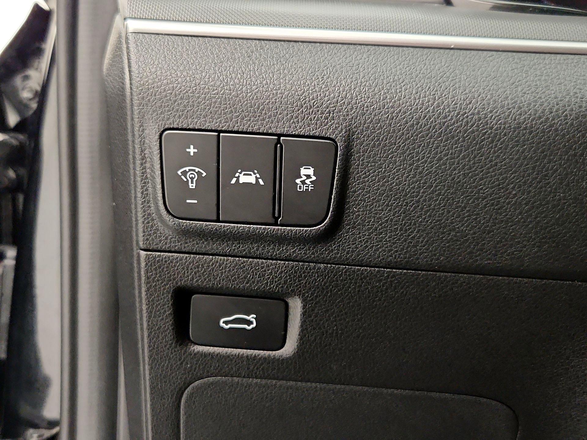 Thumbnail: 2023 Kia K5 - 13