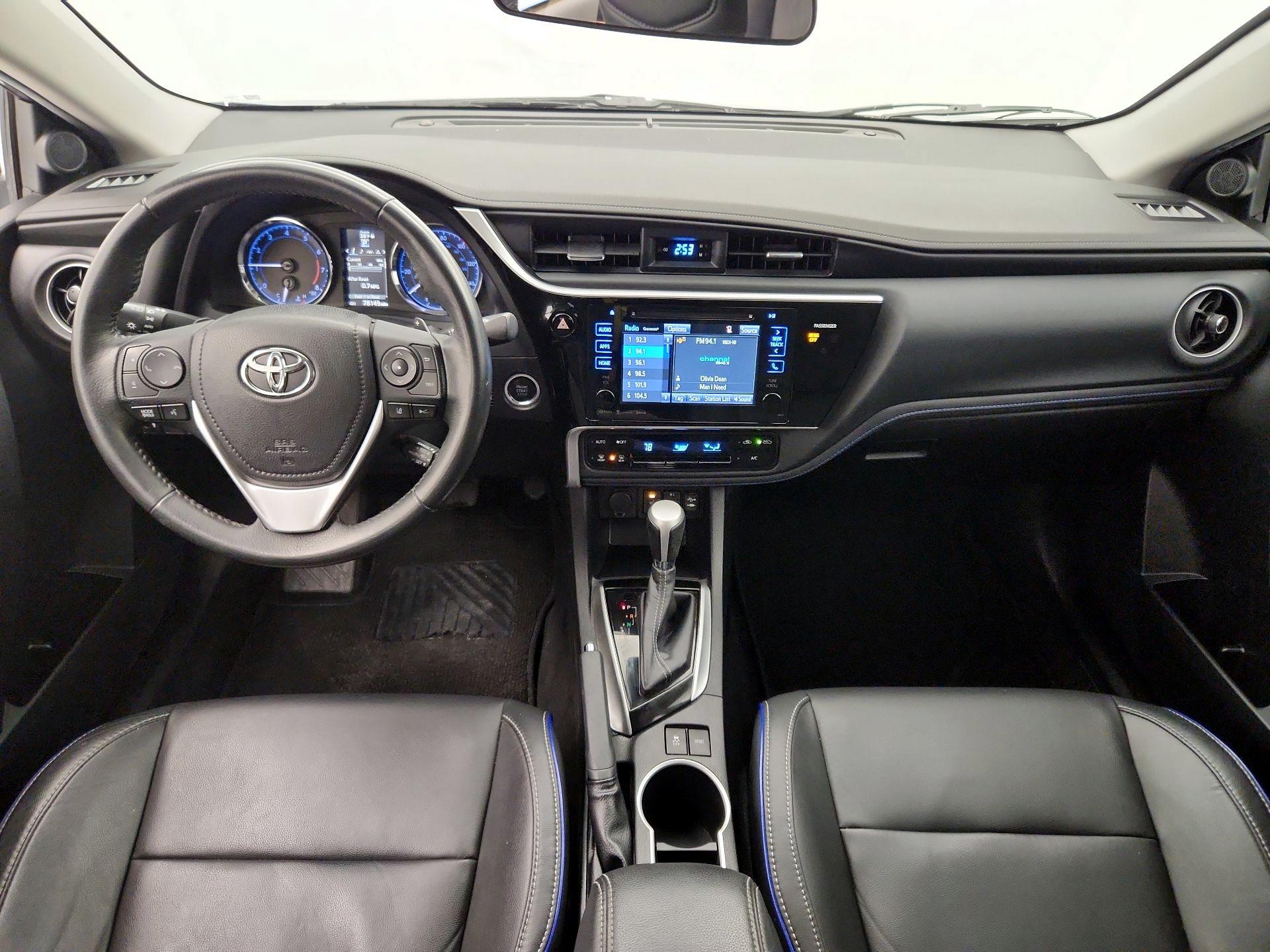 Thumbnail: 2017 Toyota Corolla - 9