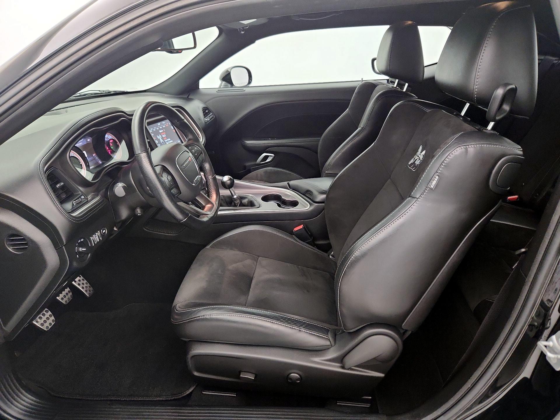 Thumbnail: 2022 Dodge Challenger - 11