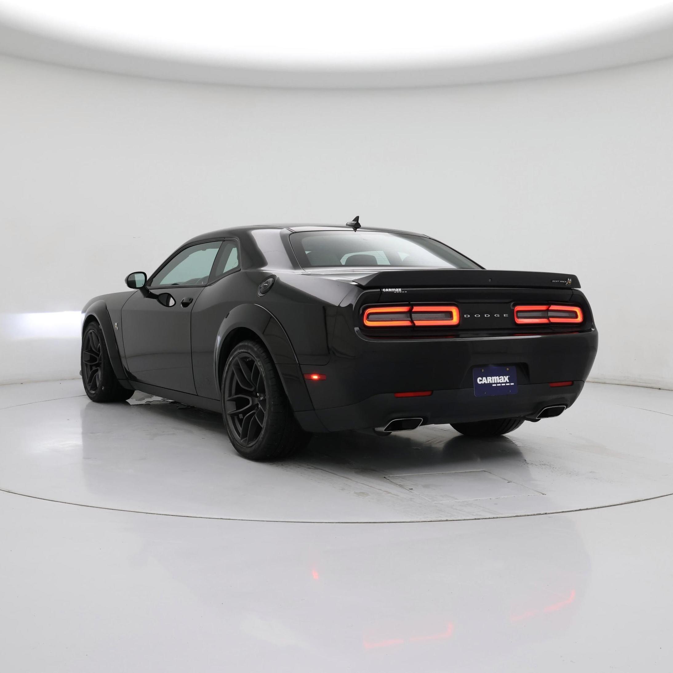 Thumbnail: 2022 Dodge Challenger - 2