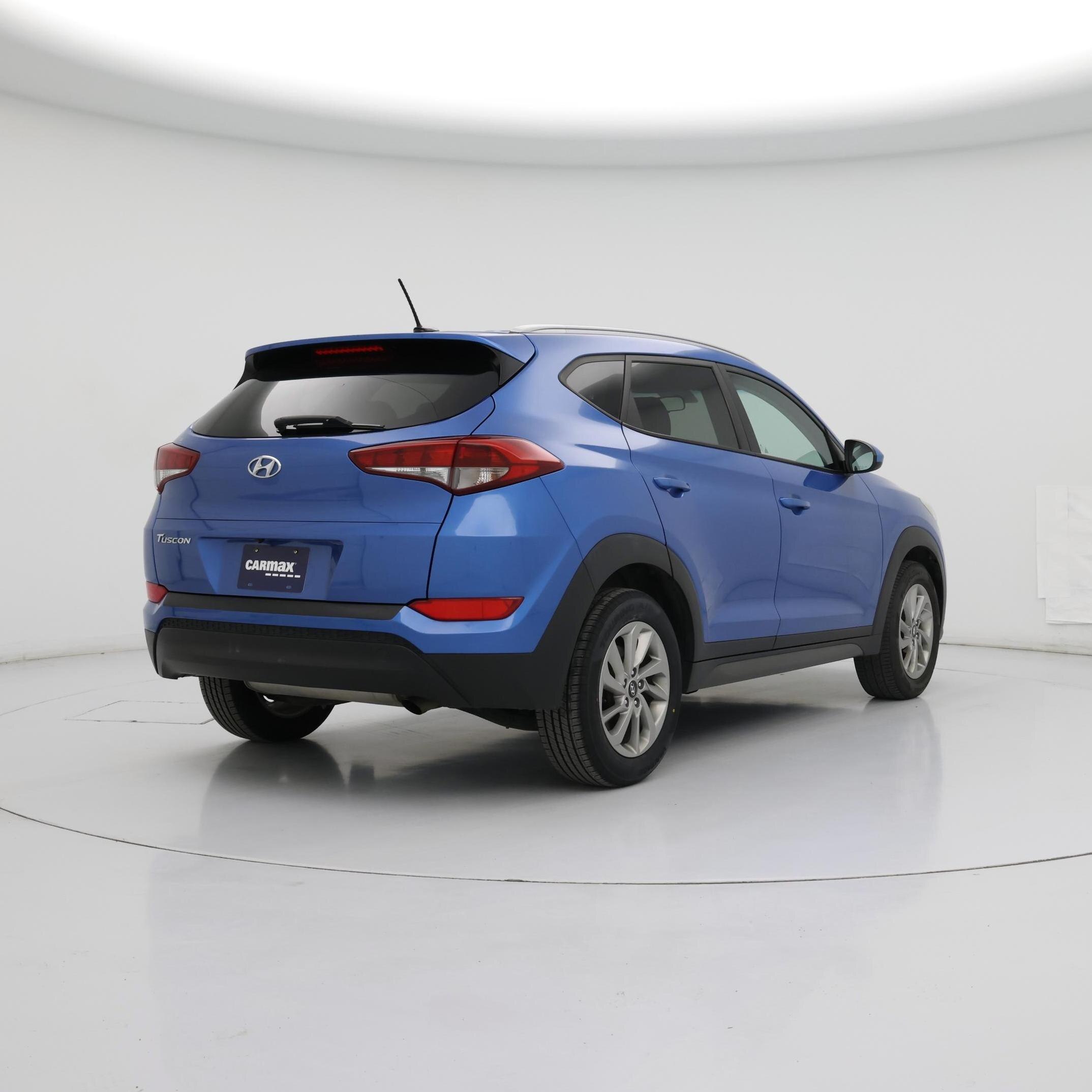 Thumbnail: 2016 Hyundai Tucson - 8