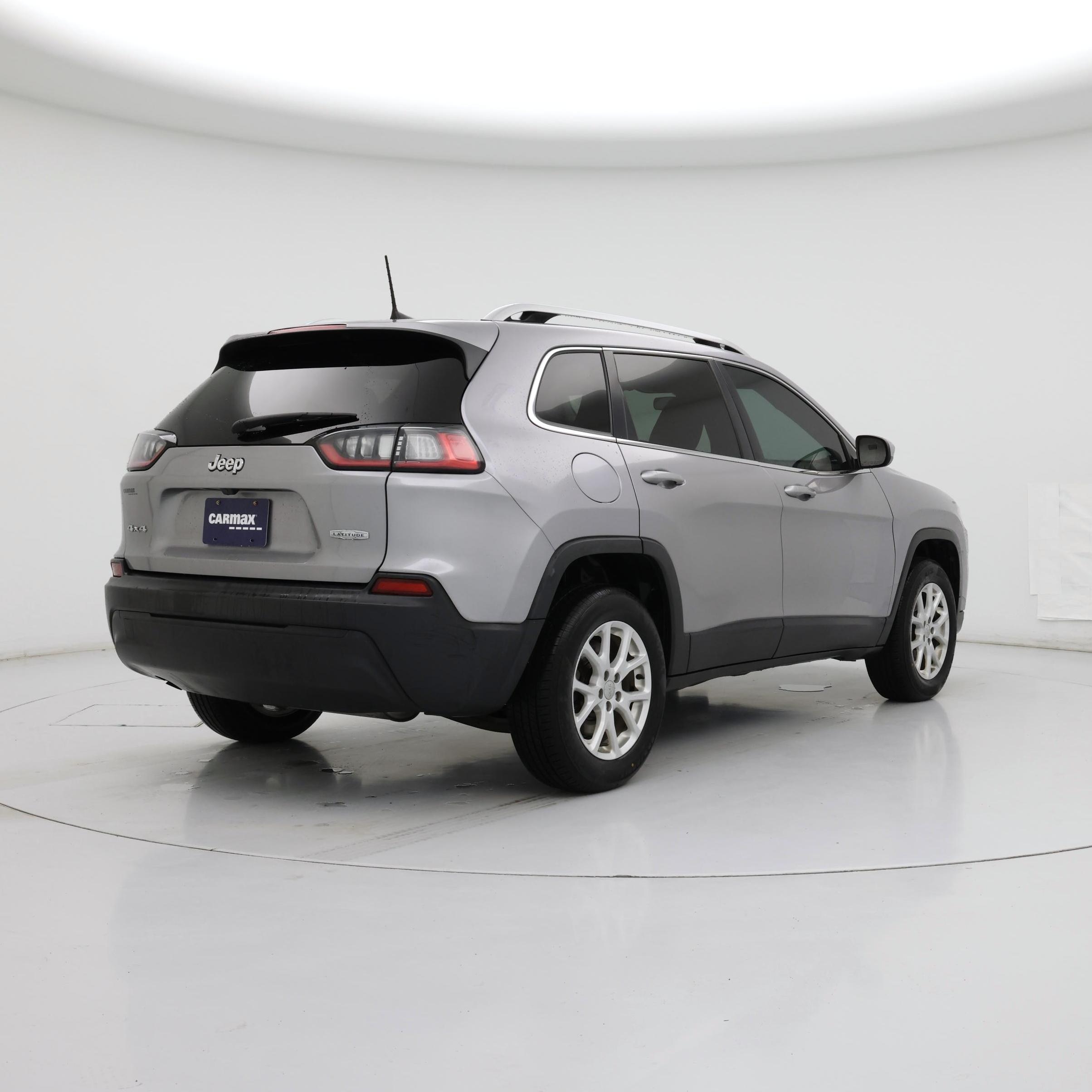 Thumbnail: 2019 Jeep Cherokee - 8