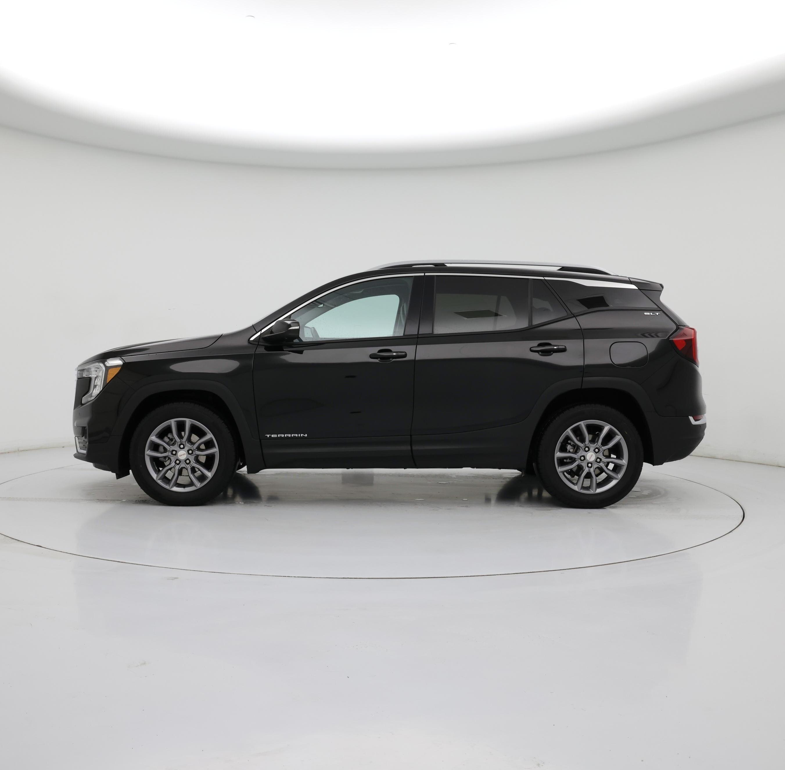 Thumbnail: 2022 GMC Terrain - 3