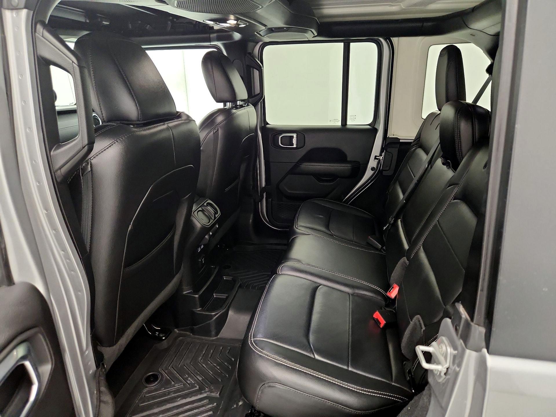 Thumbnail: 2020 Jeep Wrangler - 20