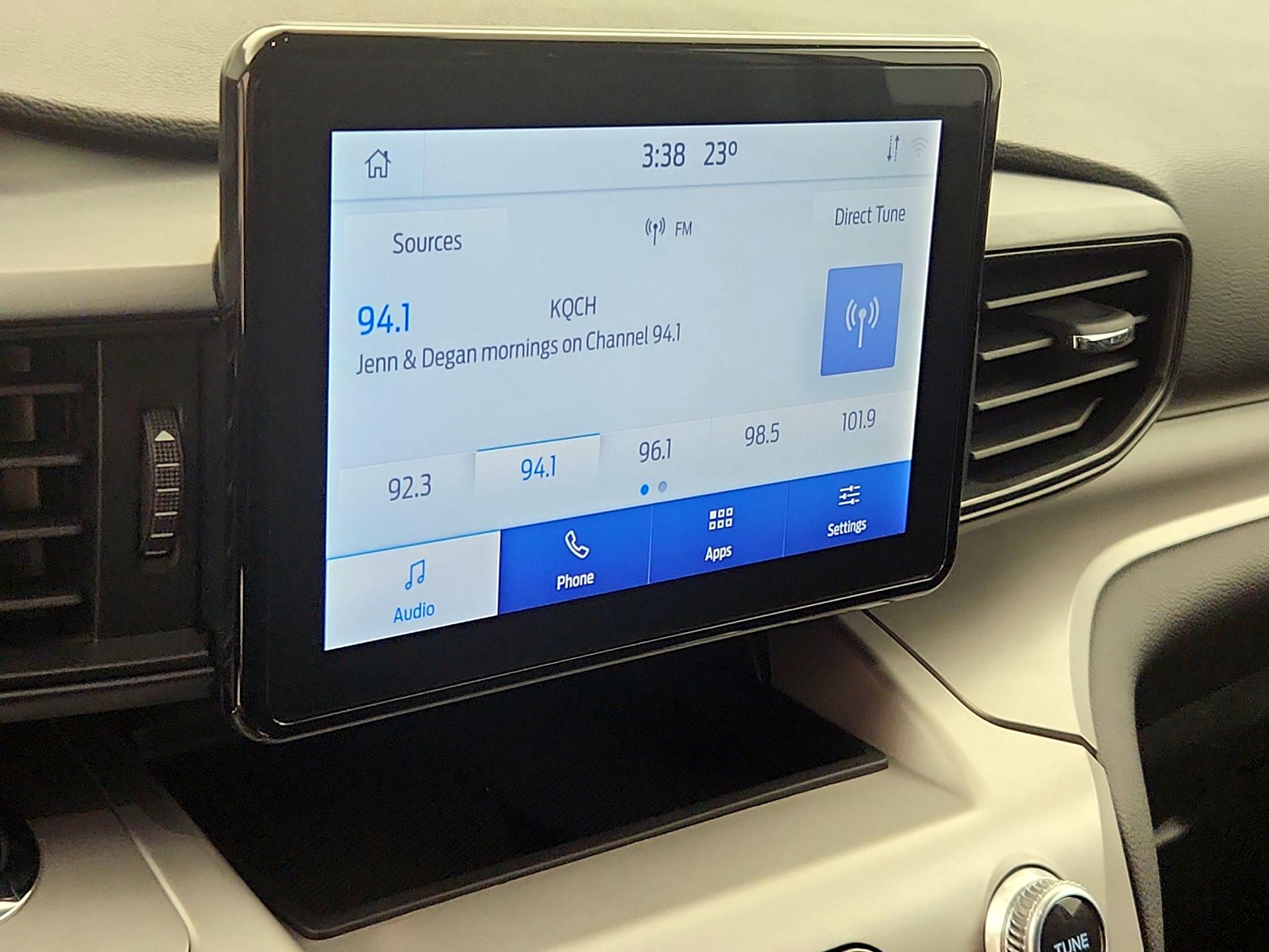 Thumbnail: 2022 Ford Explorer - 15