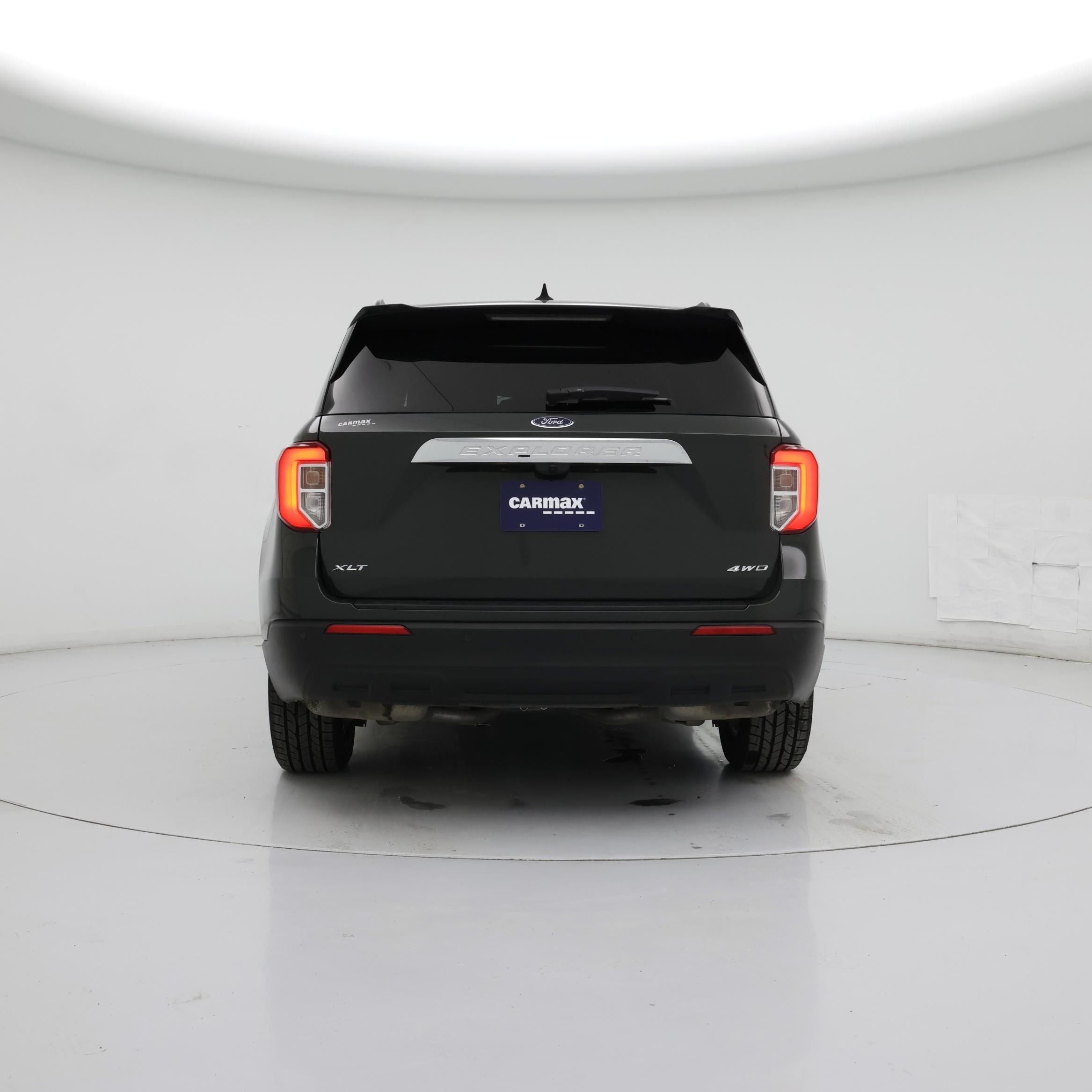 Thumbnail: 2022 Ford Explorer - 6