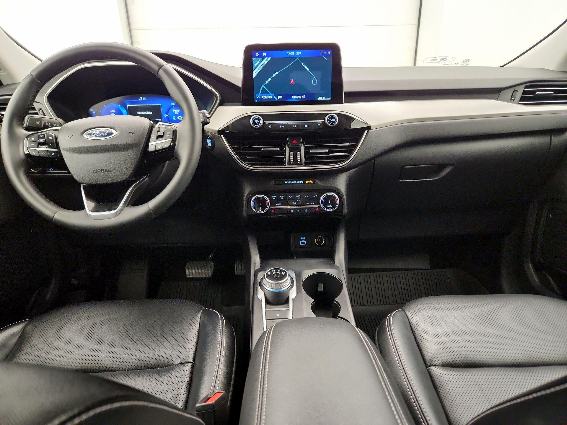 Thumbnail: 2022 Ford Escape - 9