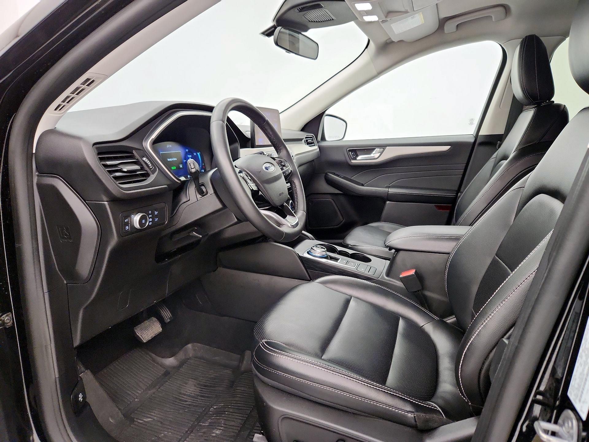 Thumbnail: 2022 Ford Escape - 11